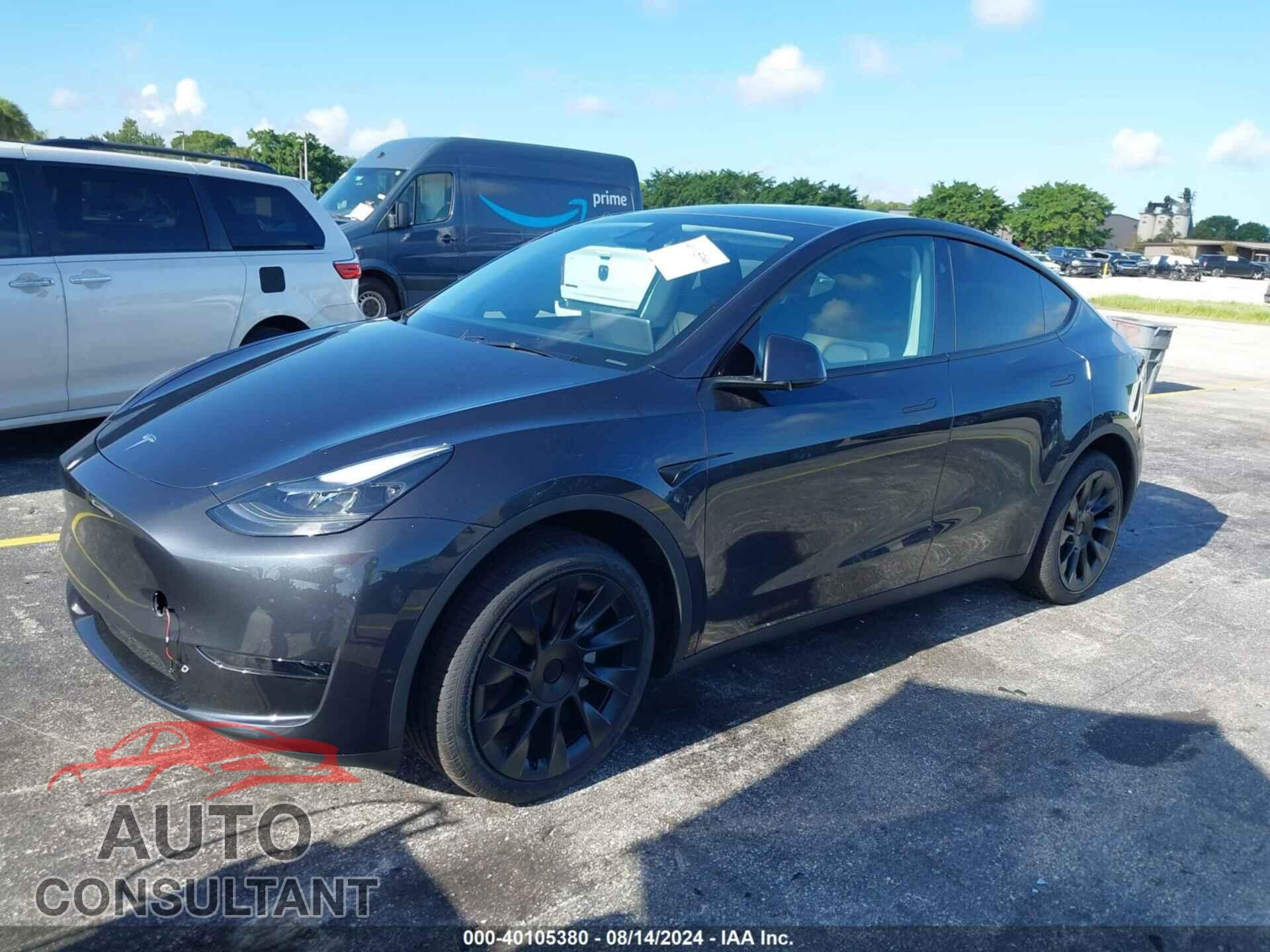 TESLA MODEL Y 2024 - 7SAYGDED3RF097360