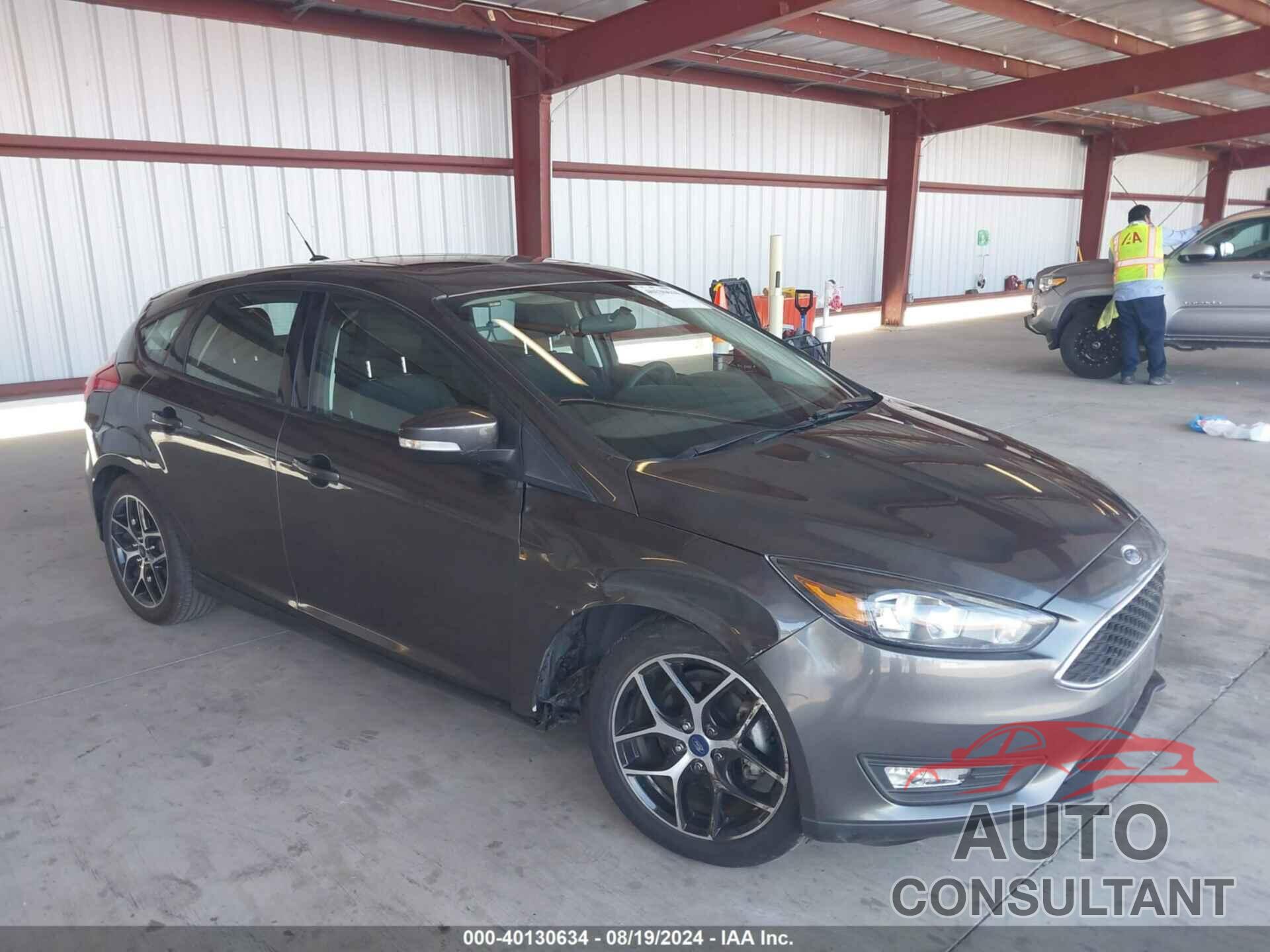 FORD FOCUS 2018 - 1FADP3M27JL293315