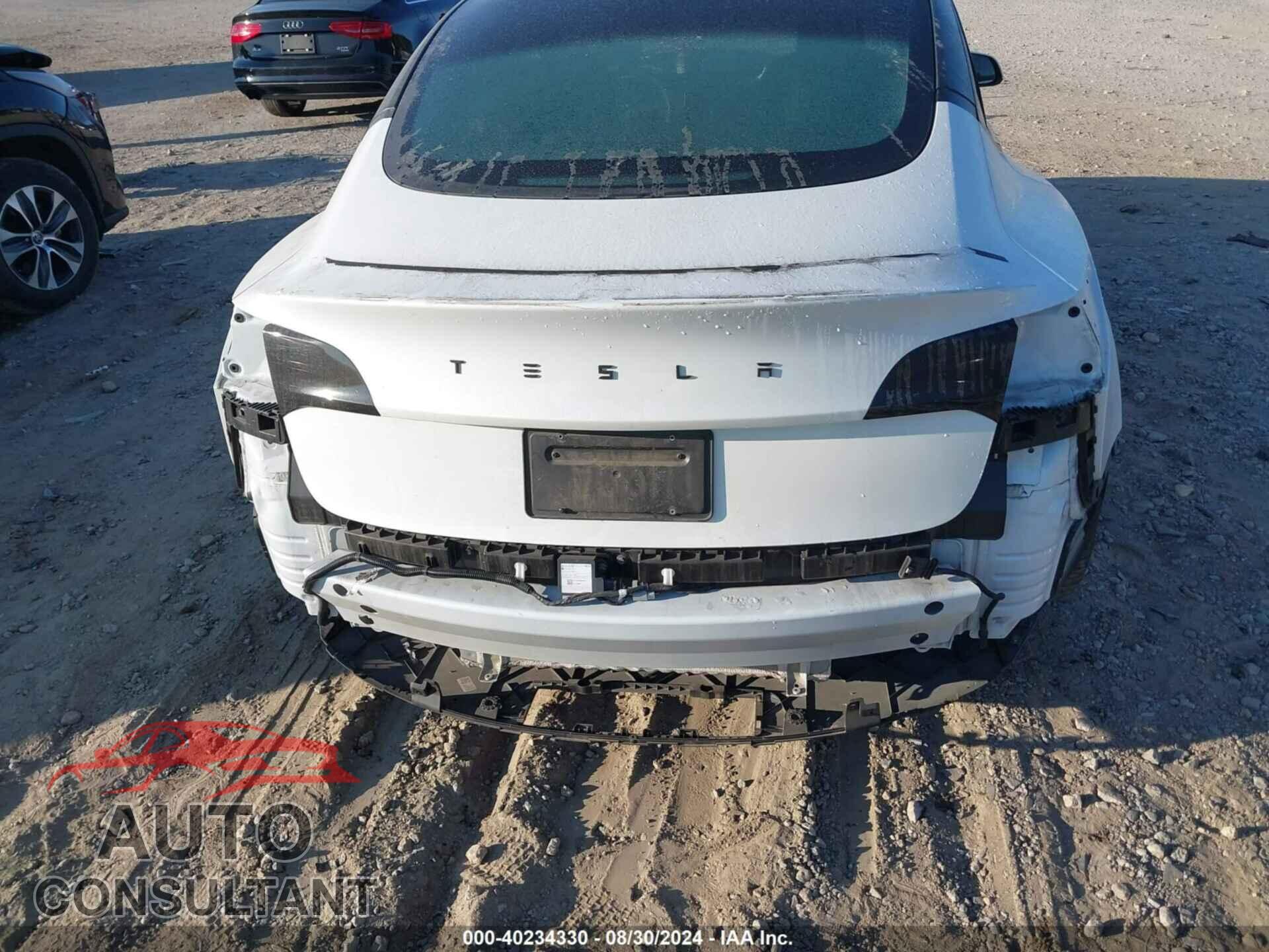 TESLA MODEL 3 2023 - 5YJ3E1EA2PF585231