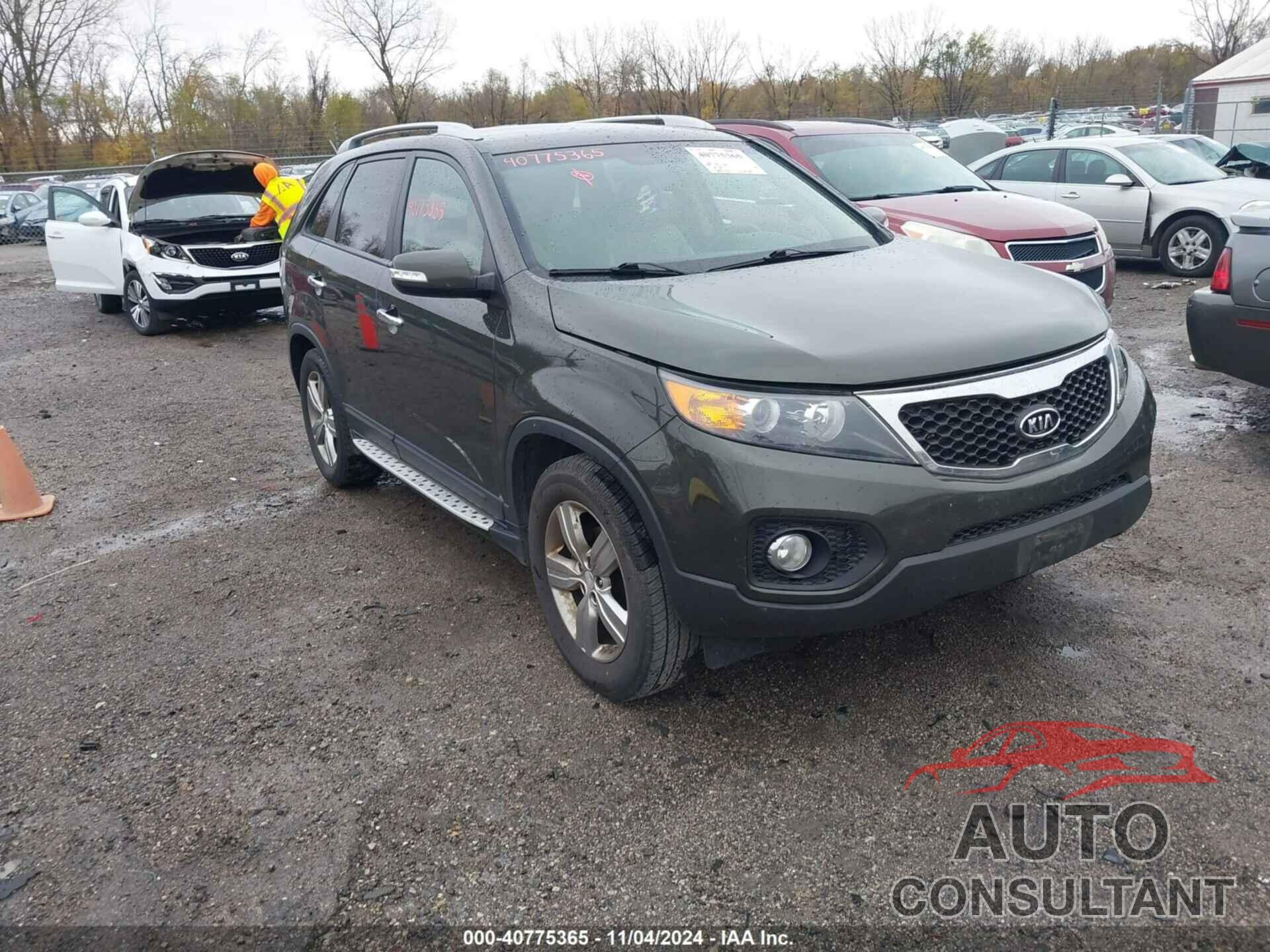 KIA SORENTO 2012 - 5XYKU3A64CG305680