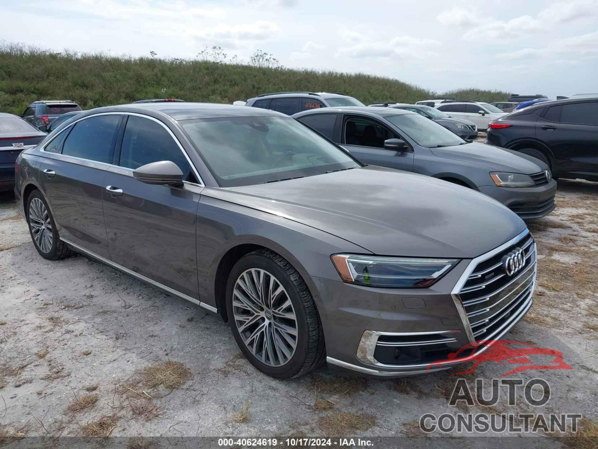 AUDI A8 L 2019 - WAU8DAF81KN017175