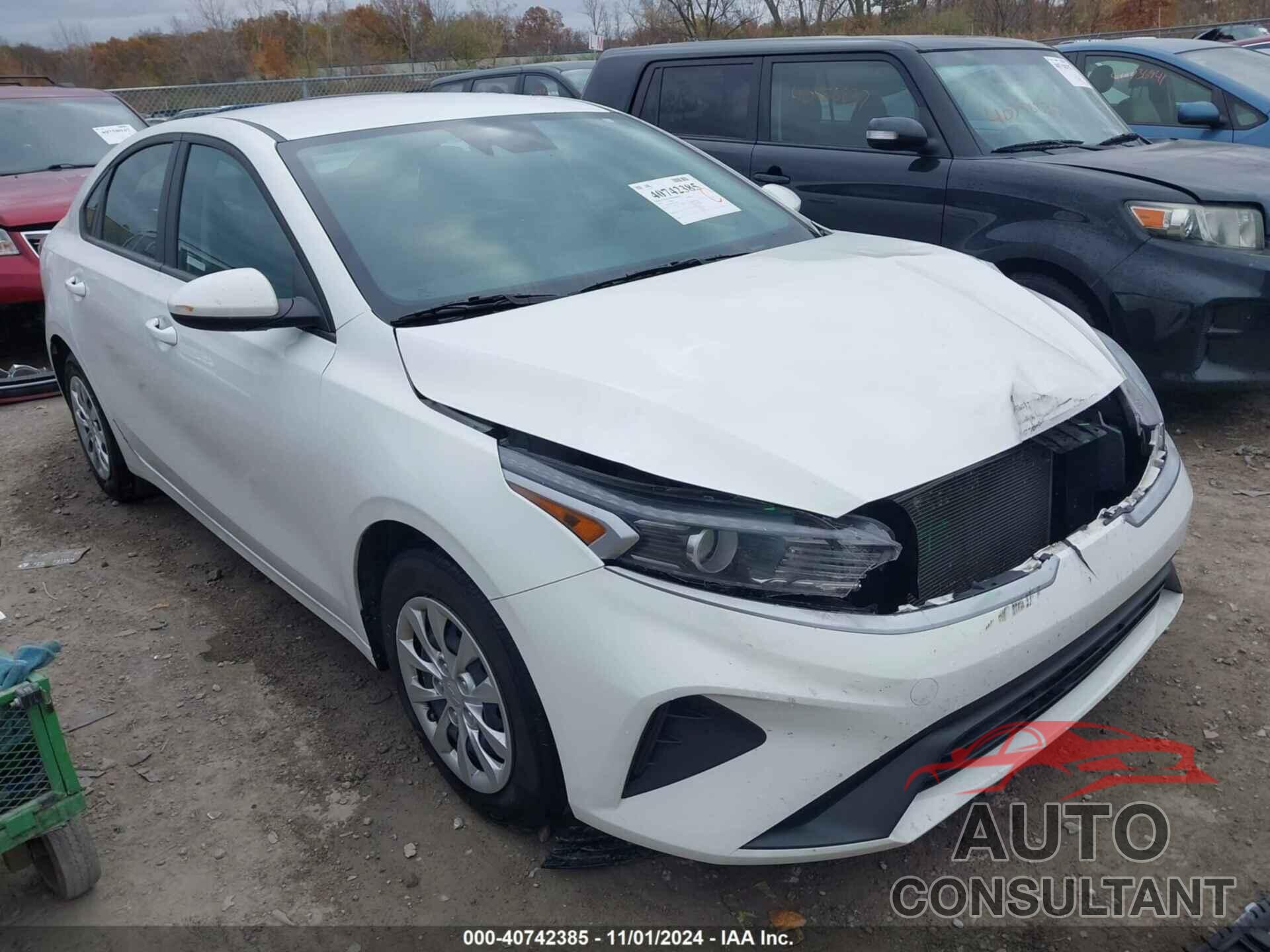 KIA FORTE 2023 - 3KPF24AD5PE633284