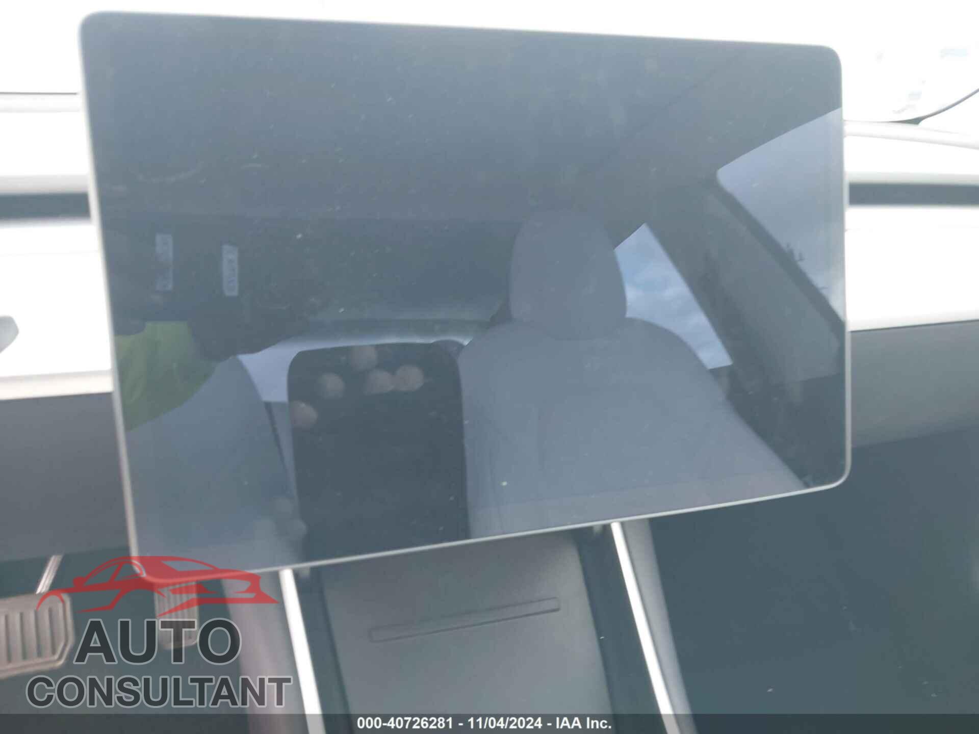 TESLA MODEL 3 2019 - 5YJ3E1EA6KF324483