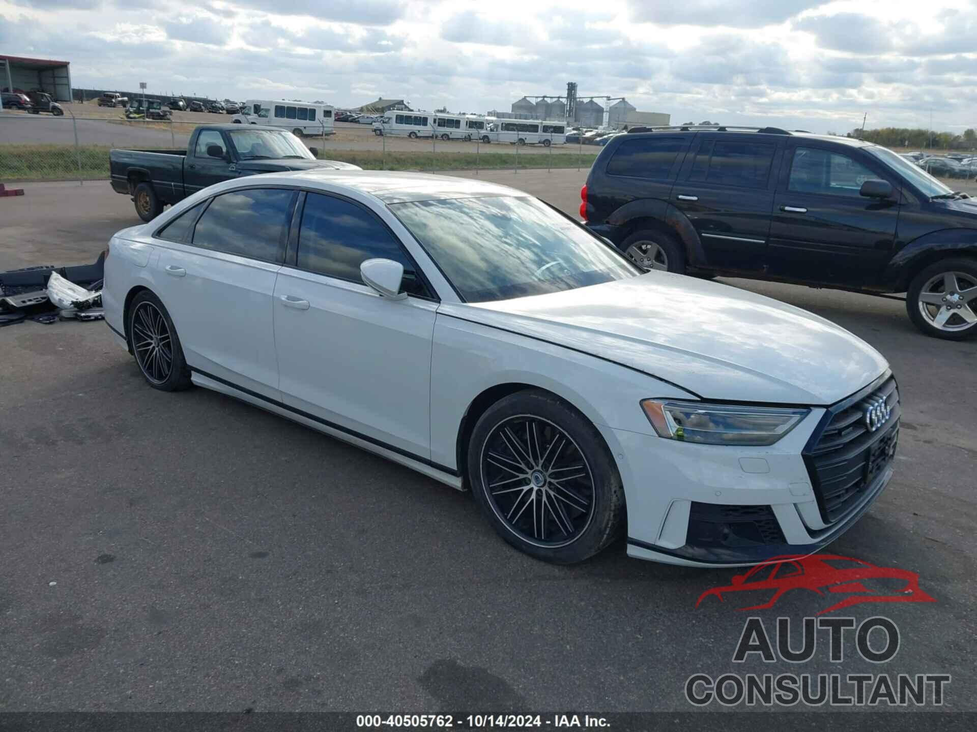 AUDI A8 L 2020 - WAU8EAF89LN005323