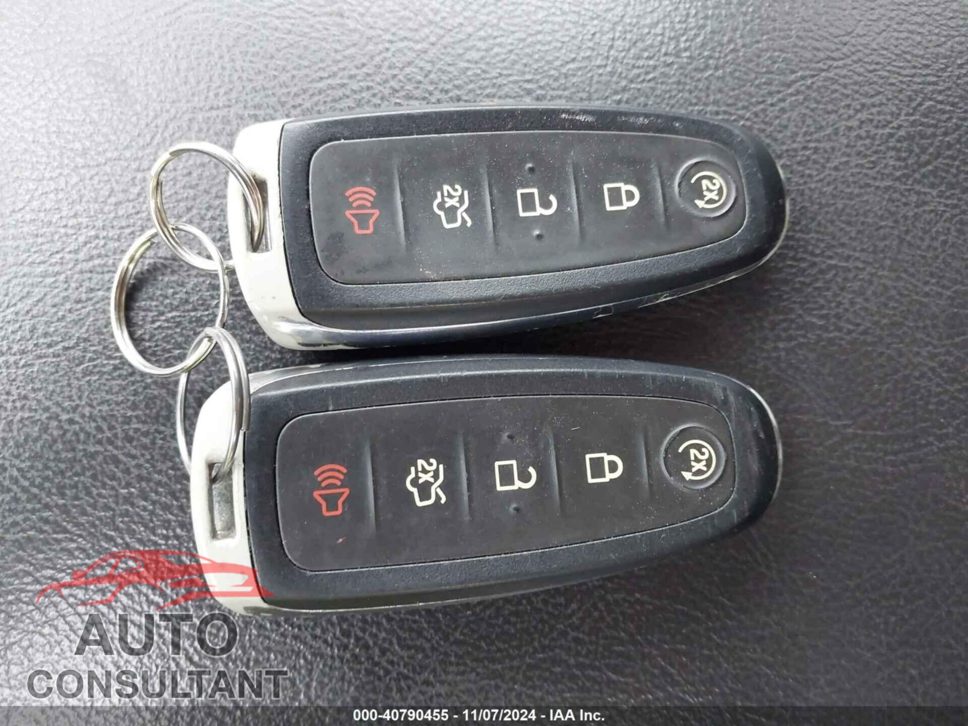 FORD EDGE 2013 - 2FMDK4AK5DBE36023