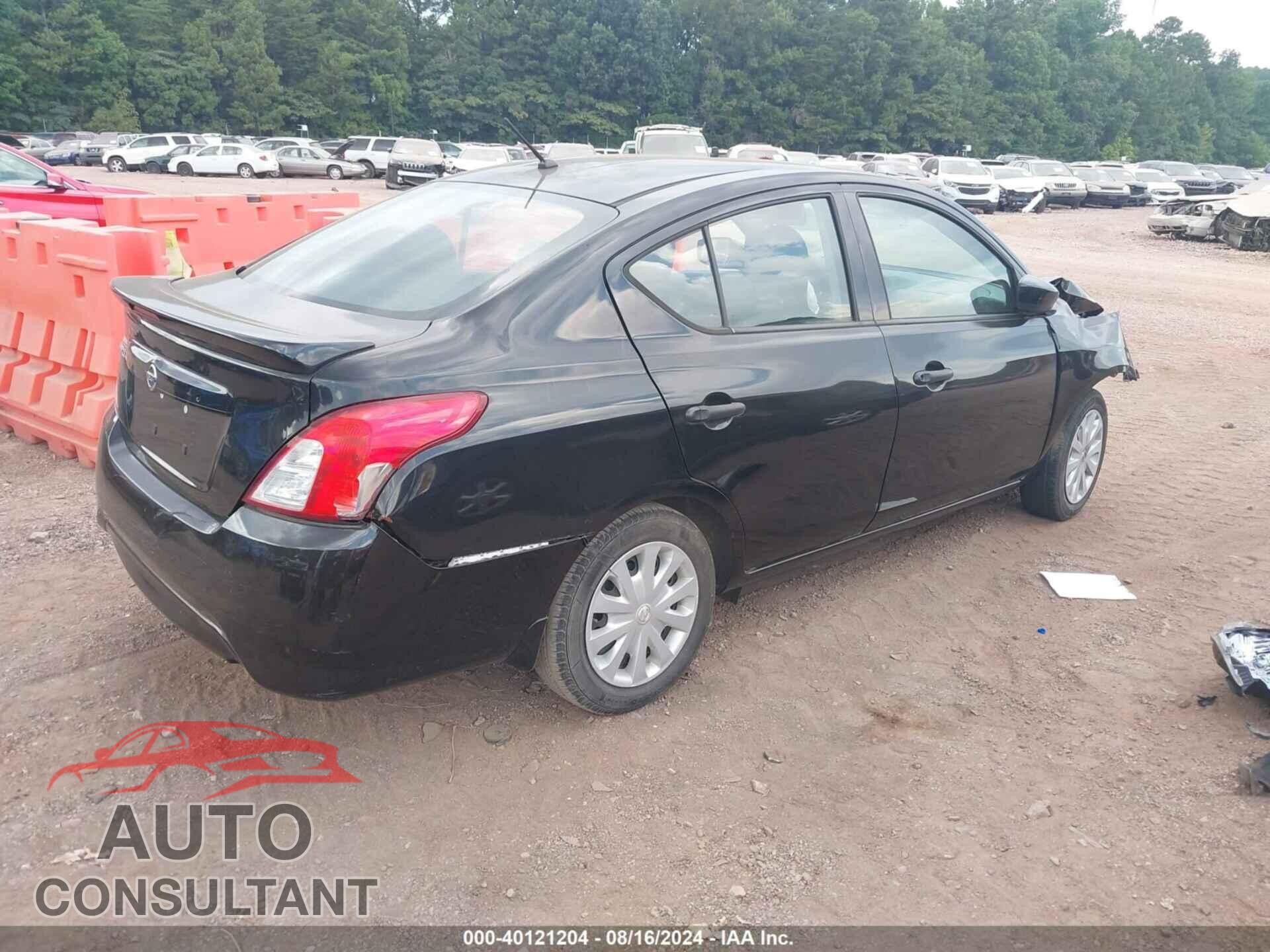 NISSAN VERSA 2017 - 3N1CN7AP3HL804085
