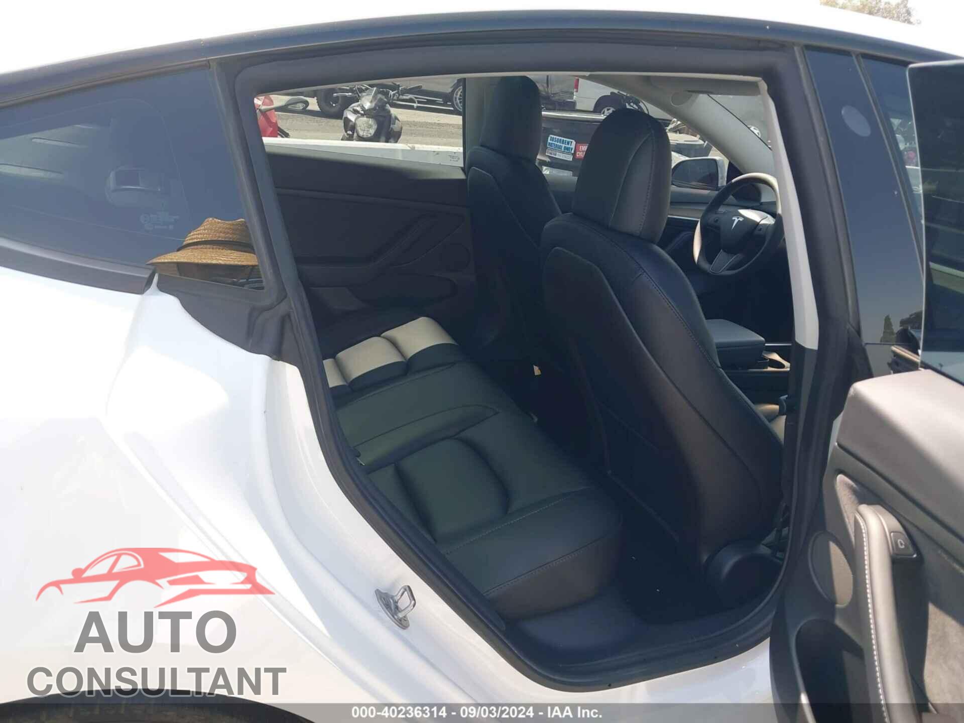 TESLA MODEL 3 2021 - 5YJ3E1EA9MF991177