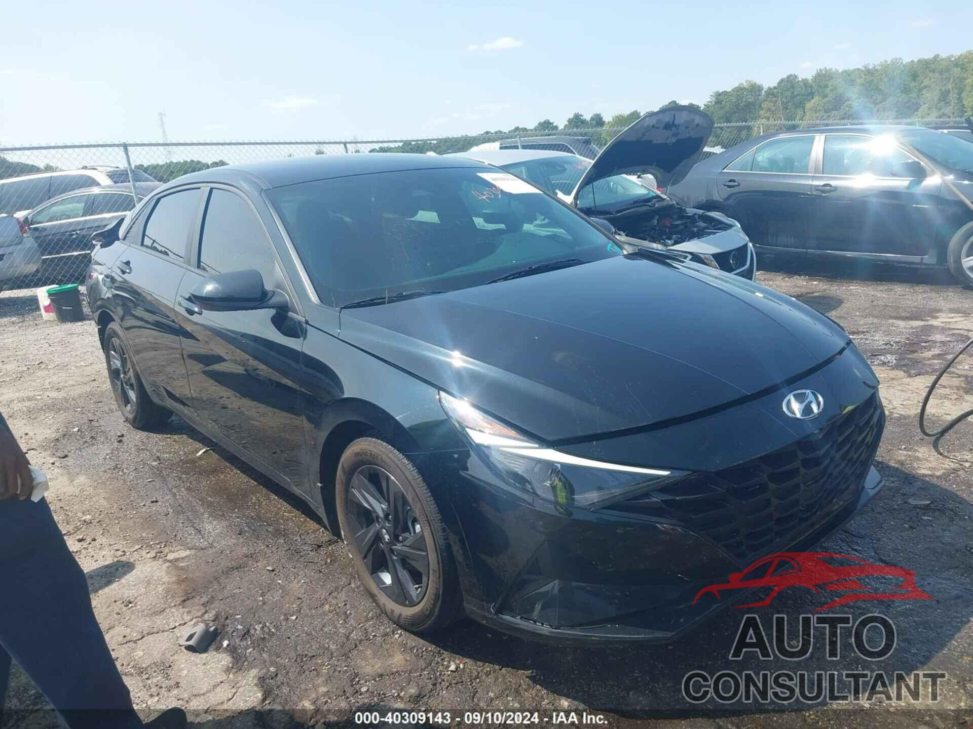 HYUNDAI ELANTRA 2023 - KMHLM4AG3PU544348