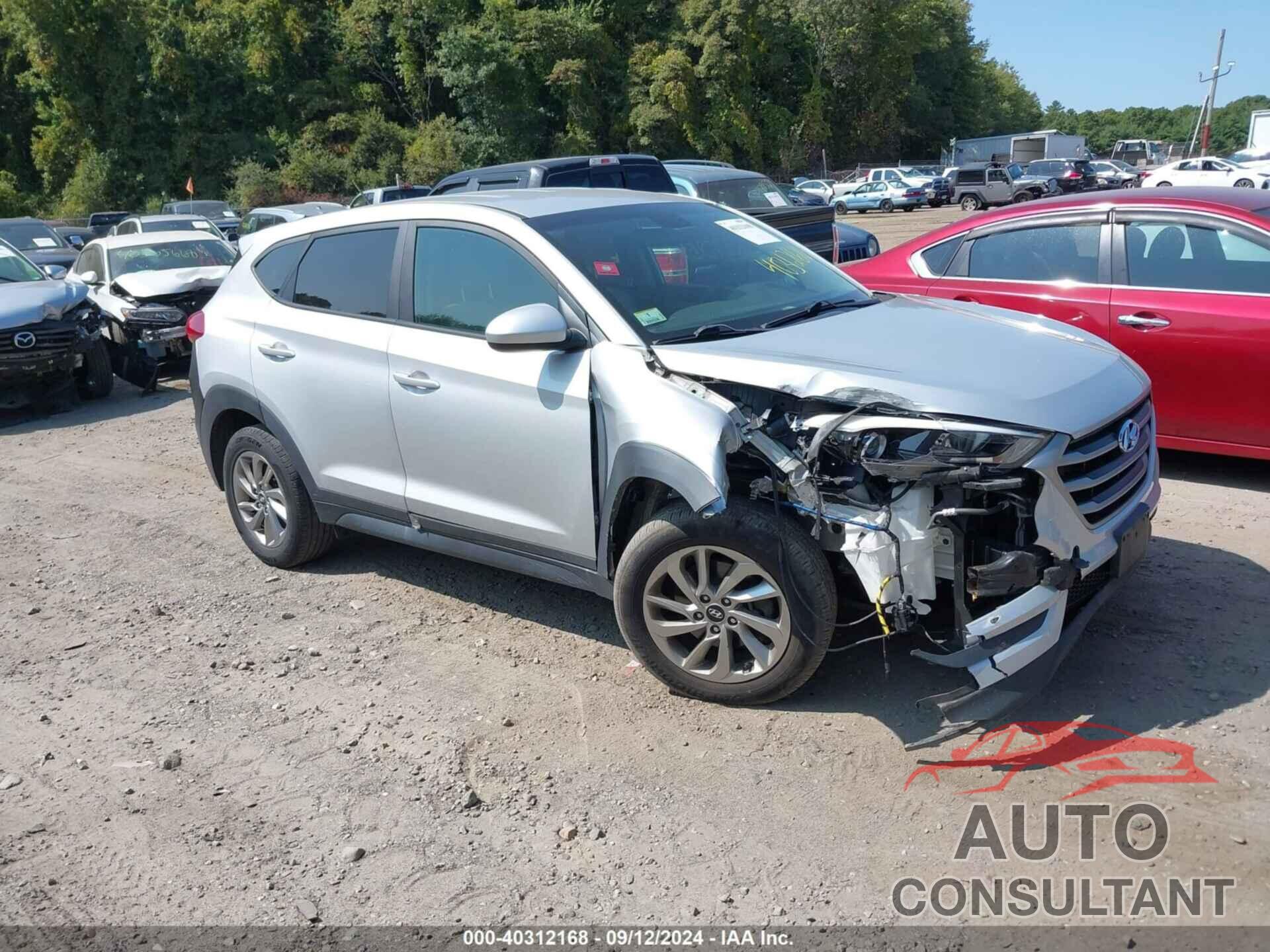 HYUNDAI TUCSON 2018 - KM8J2CA47JU812256