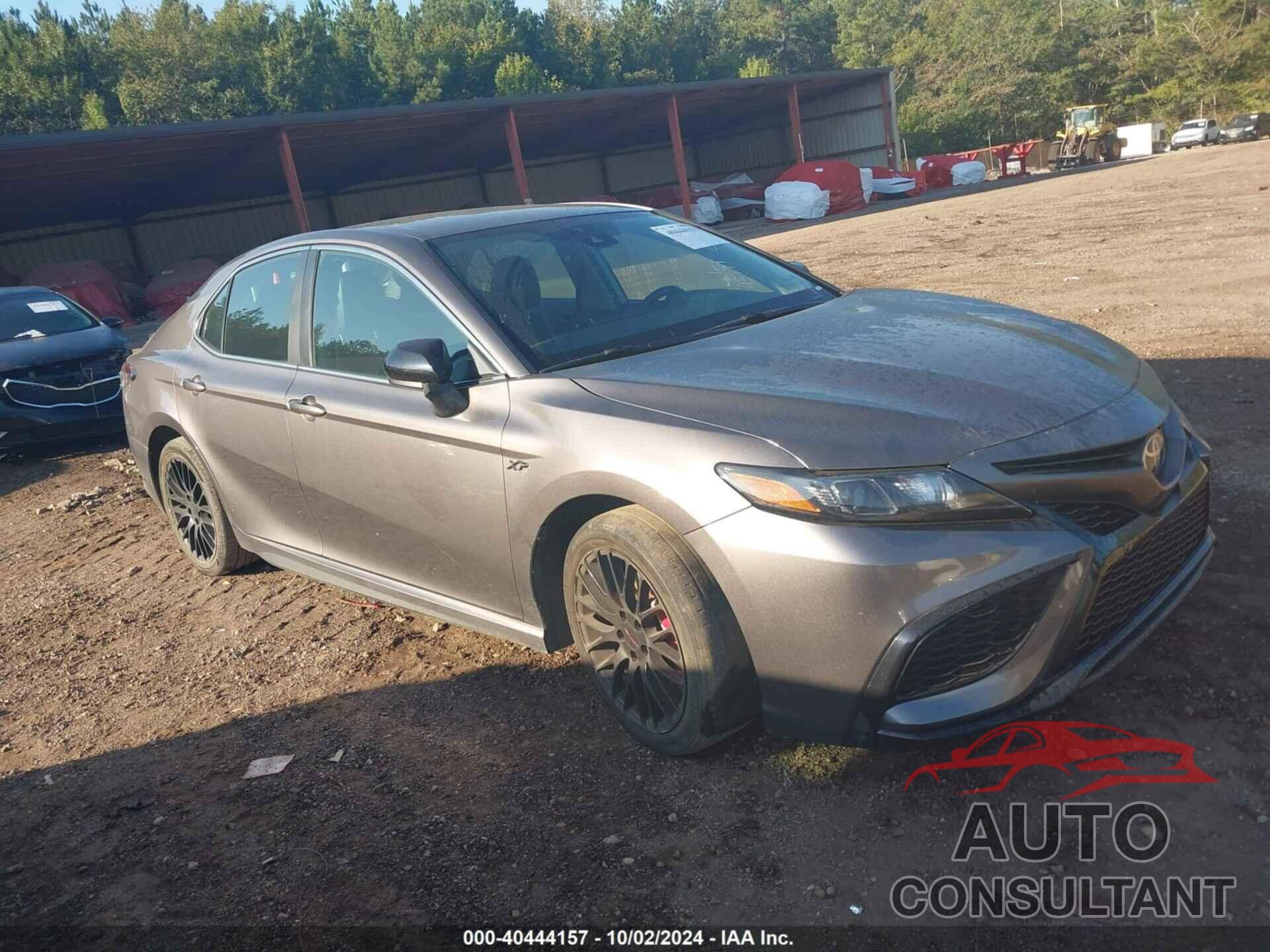 TOYOTA CAMRY 2021 - 4T1G11AK2MU581139