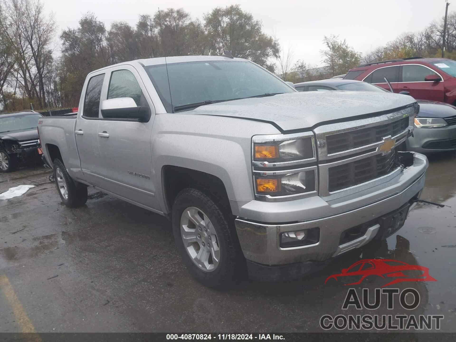 CHEVROLET SILVERADO 1500 2015 - 1GCVKREC9FZ415491