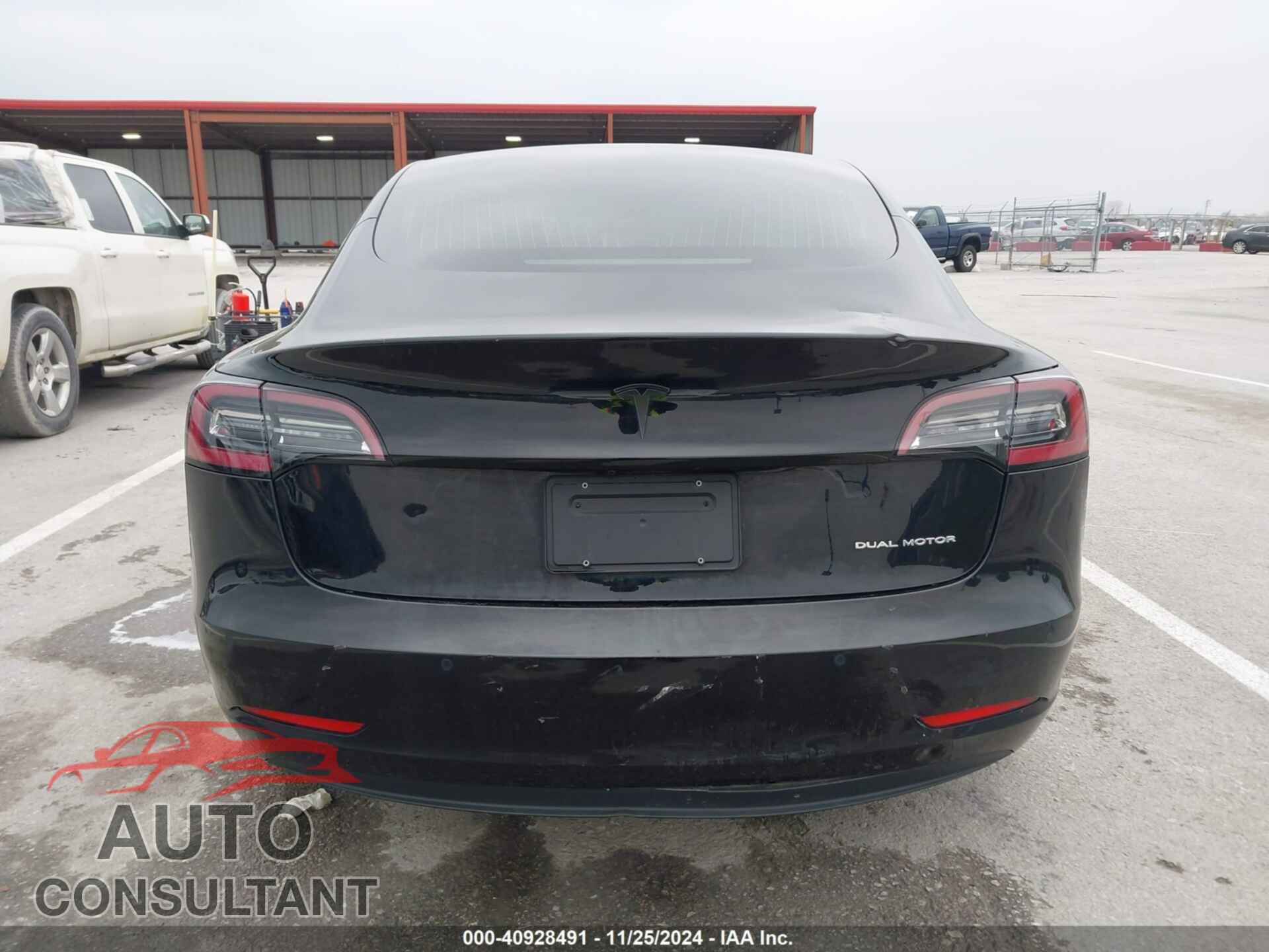 TESLA MODEL 3 2020 - 5YJ3E1EB5LF769677