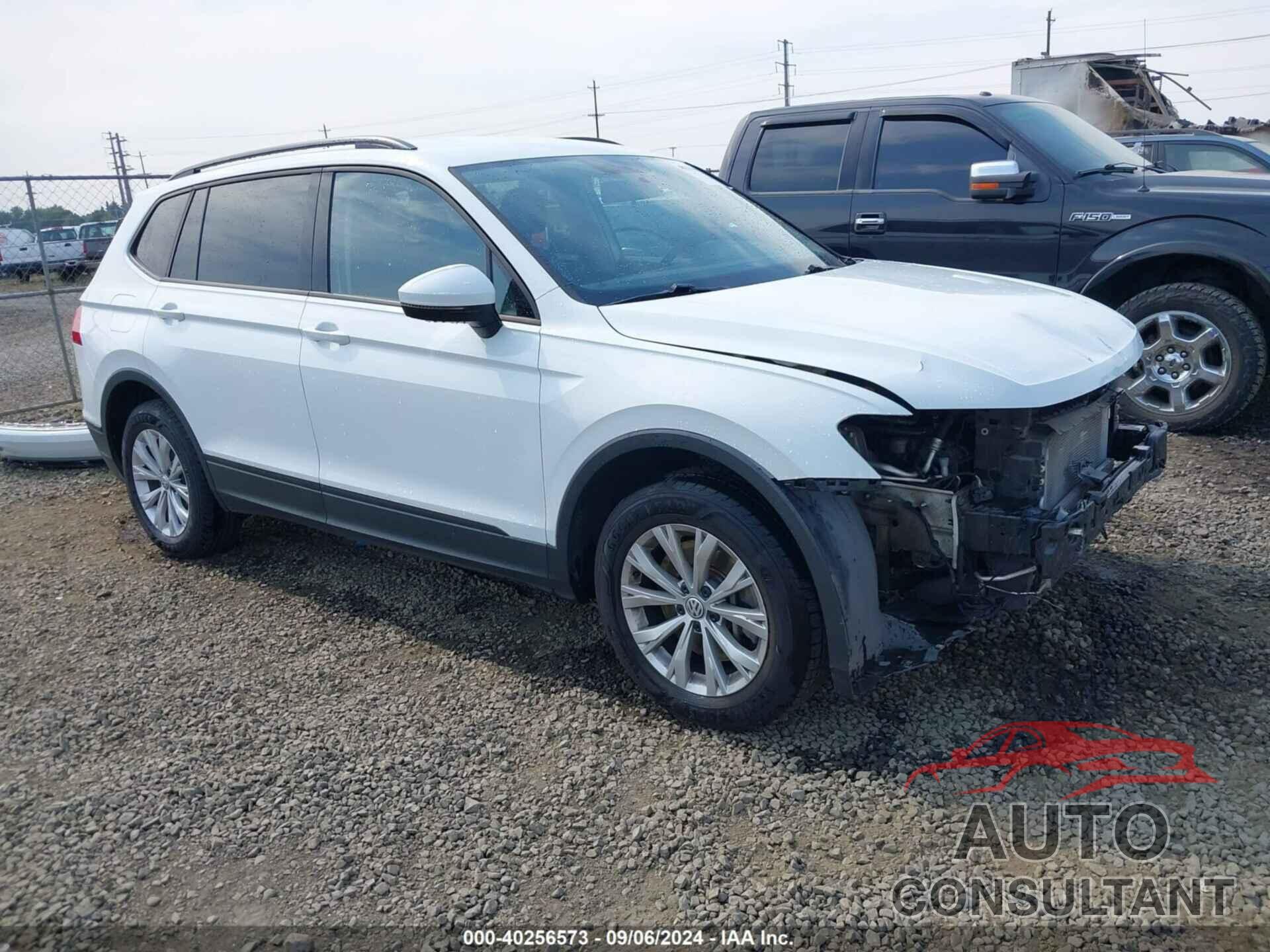 VOLKSWAGEN TIGUAN 2018 - 3VV0B7AX3JM068548