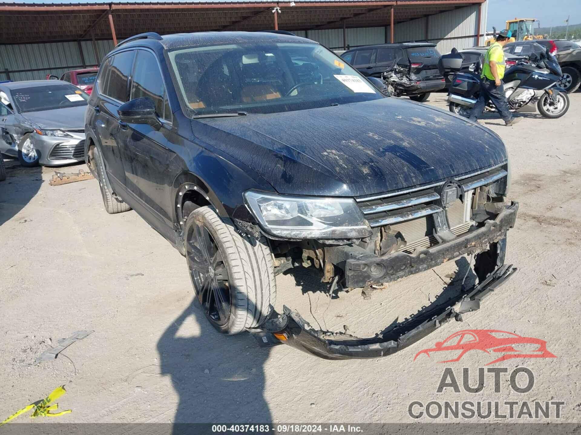 VOLKSWAGEN TIGUAN 2019 - 3VV3B7AX6KM094530