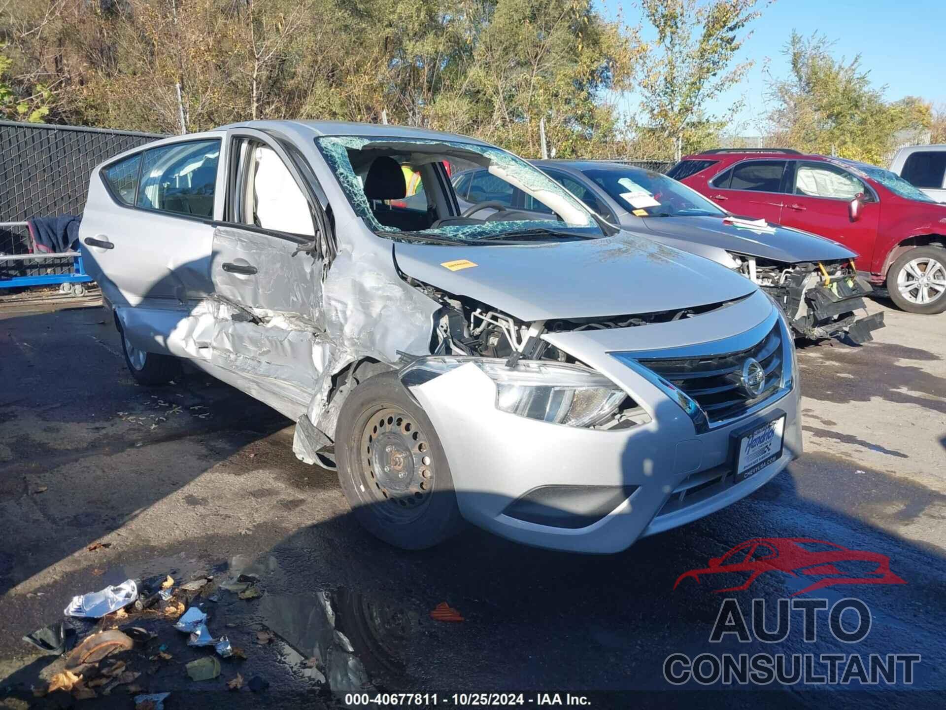 NISSAN VERSA 2018 - 3N1CN7AP4JL810676