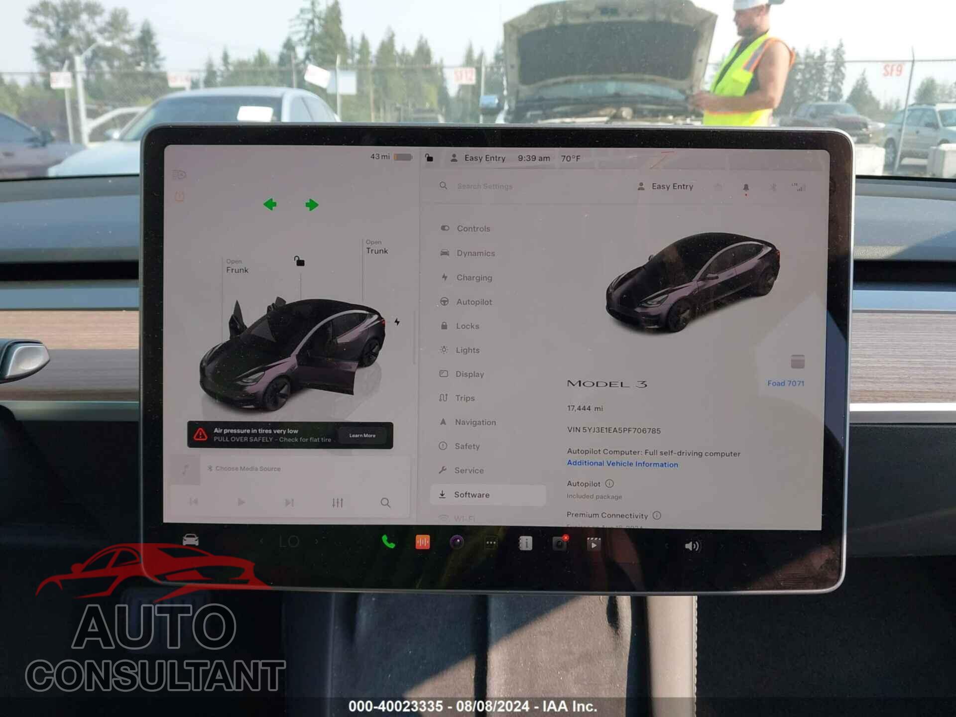 TESLA MODEL 3 2023 - 5YJ3E1EA5PF706785