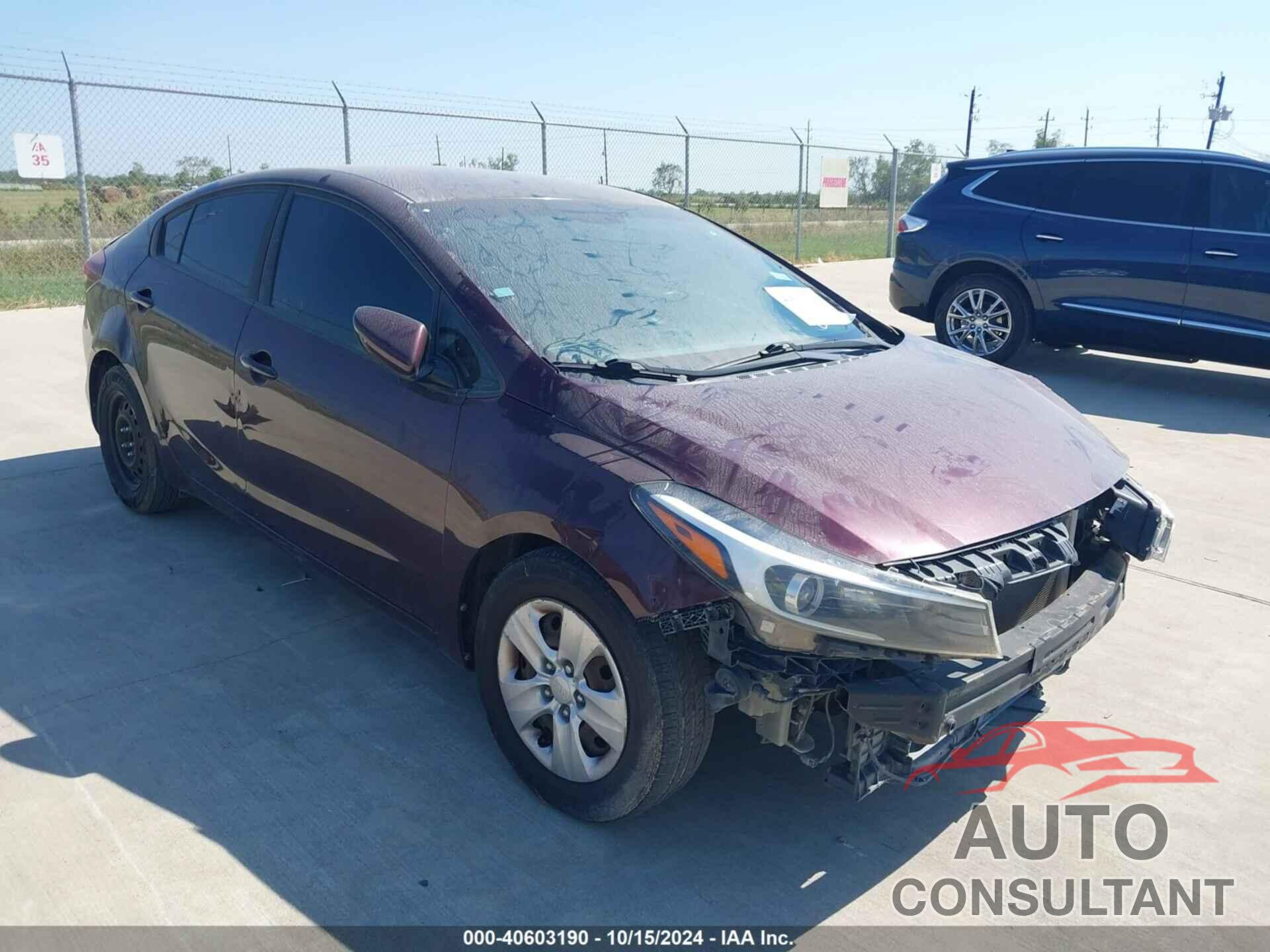 KIA FORTE 2018 - 3KPFK4A77JE230571