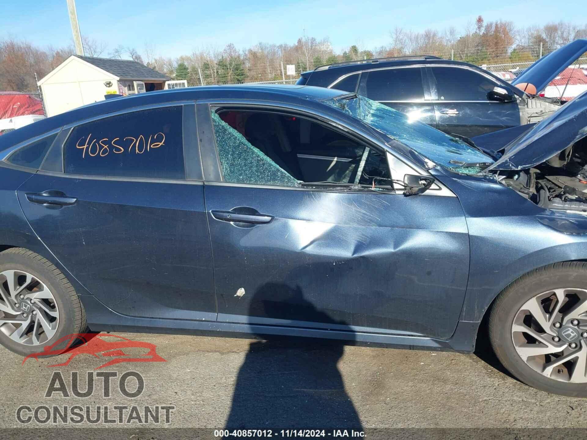 HONDA CIVIC 2017 - 19XFC2F70HE208867