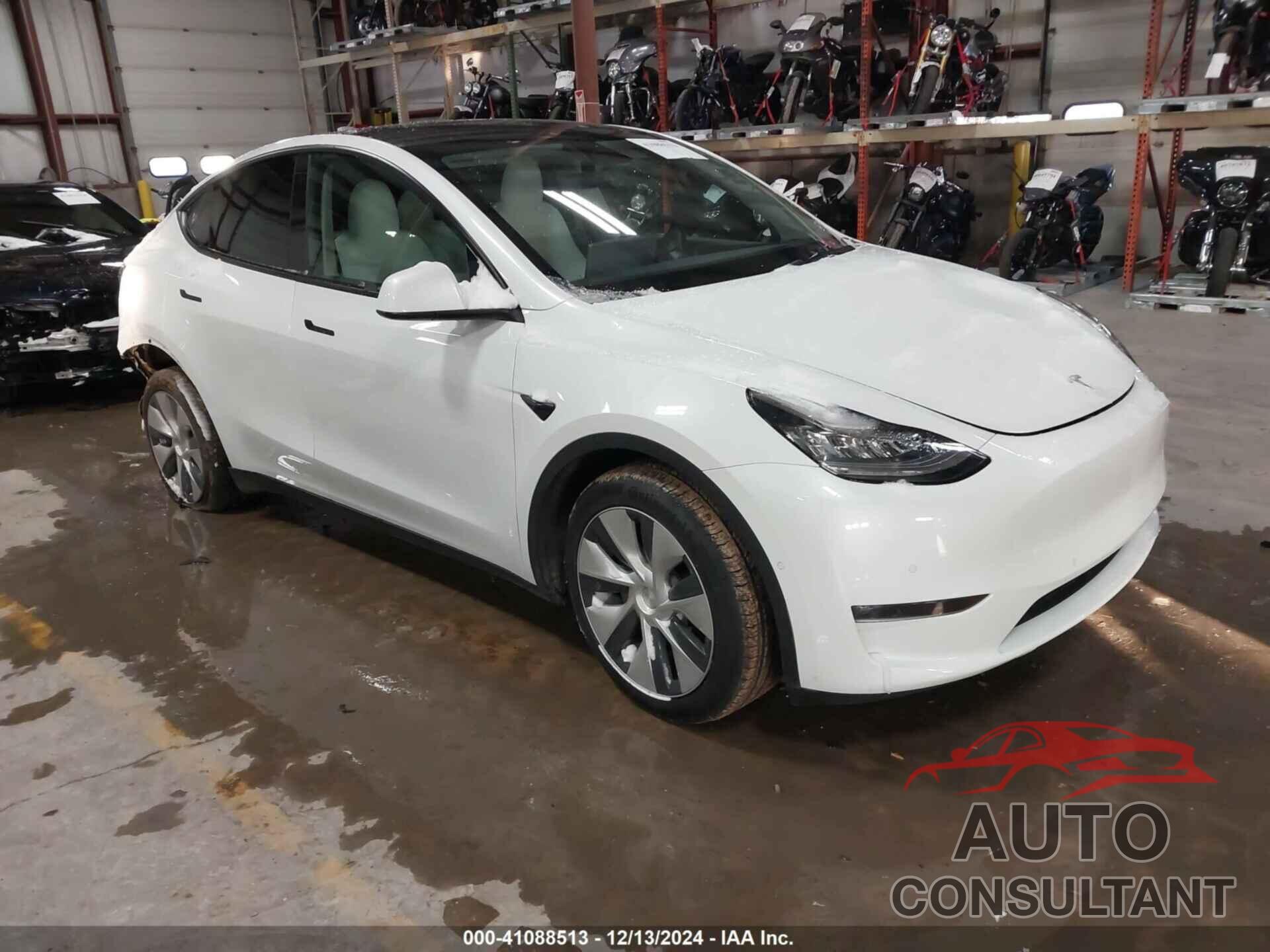 TESLA MODEL Y 2021 - 5YJYGDEE9MF108540