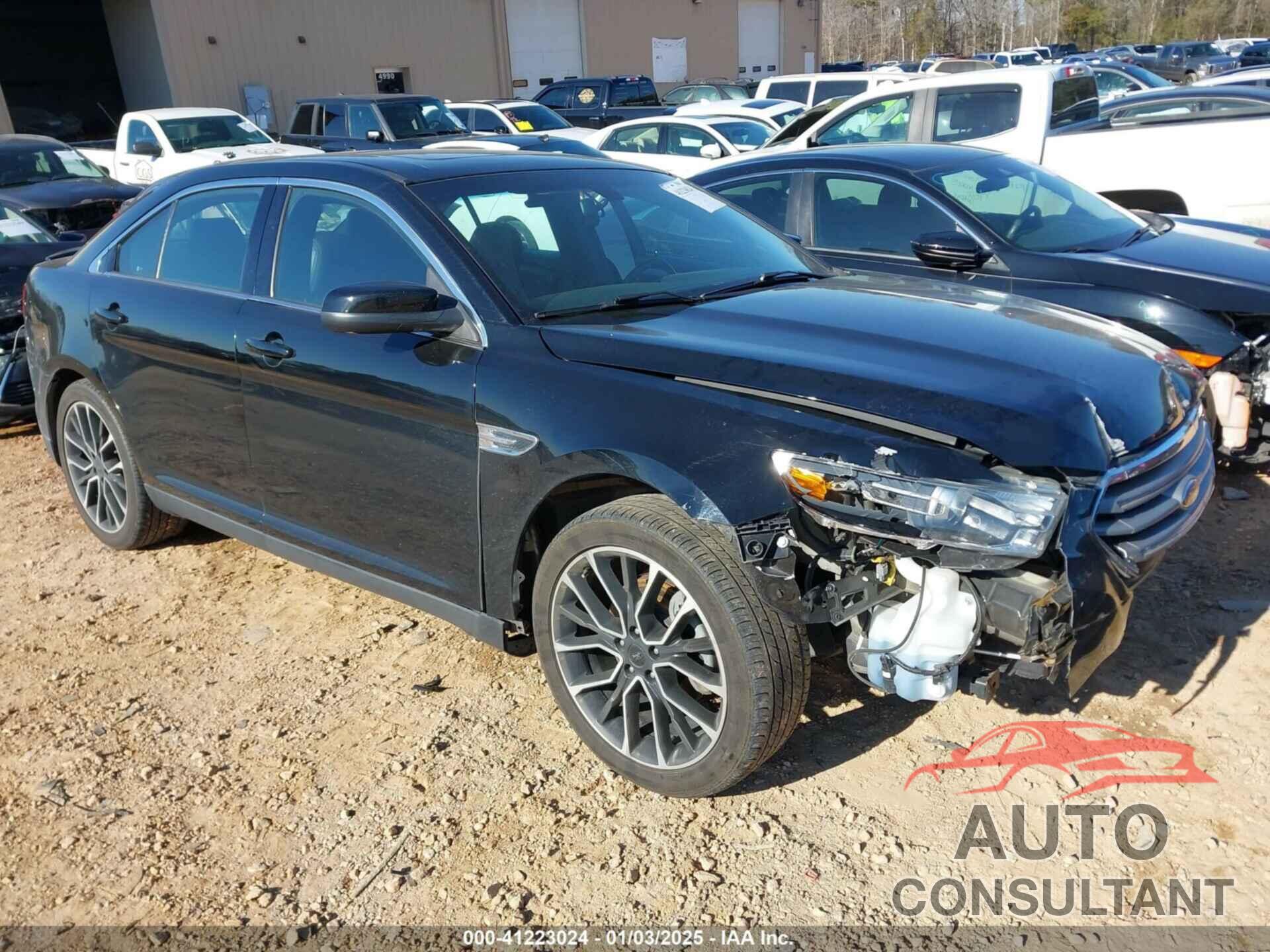 FORD TAURUS 2017 - 1FAHP2E83HG122157