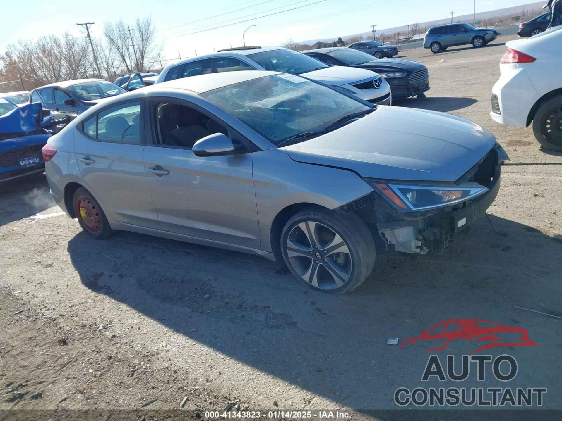 HYUNDAI ELANTRA 2020 - 5NPD84LF3LH561527