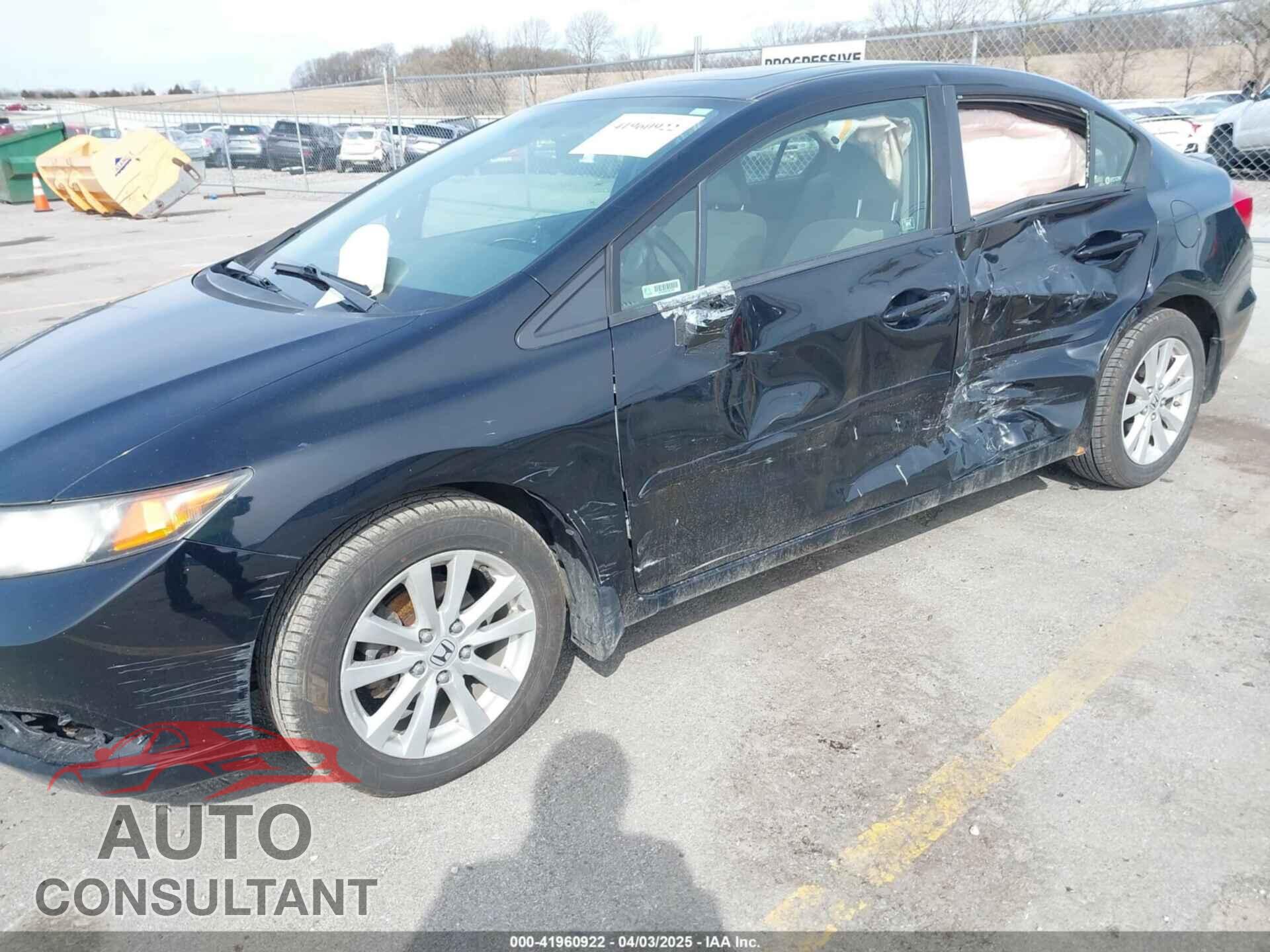 HONDA CIVIC 2012 - JHMFB2F84CS002015