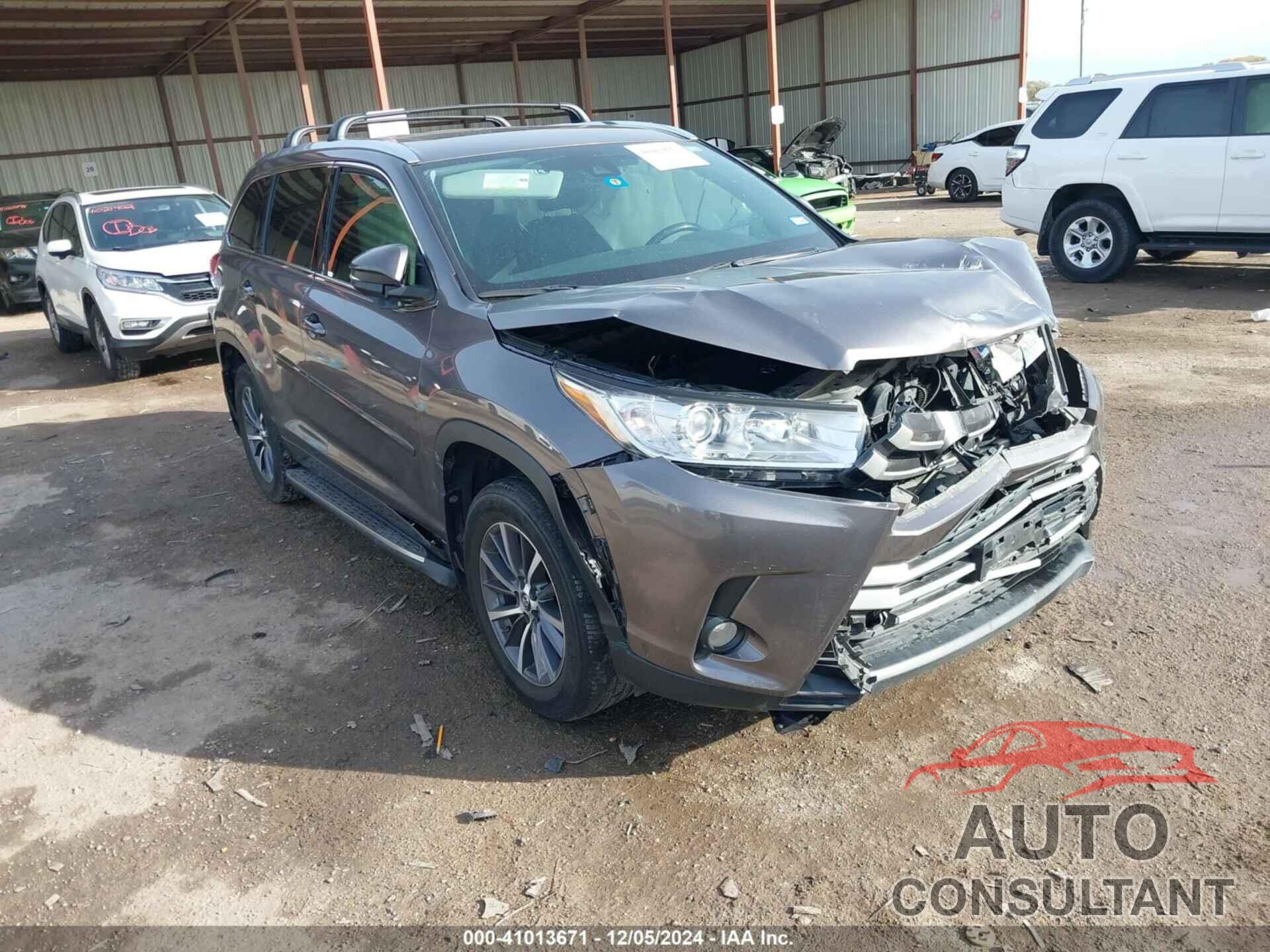 TOYOTA HIGHLANDER 2017 - 5TDKZRFHXHS519906