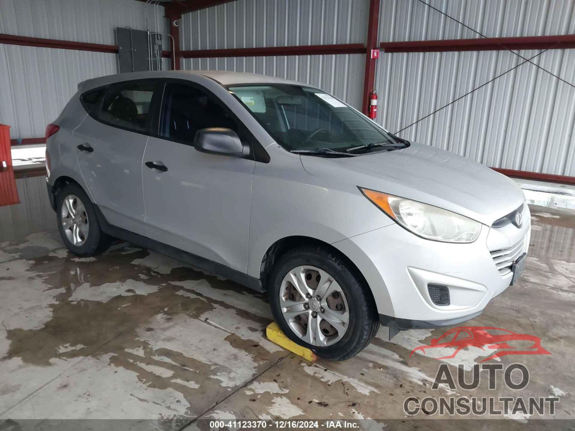 HYUNDAI TUCSON 2010 - KM8JT3AC5AU056110