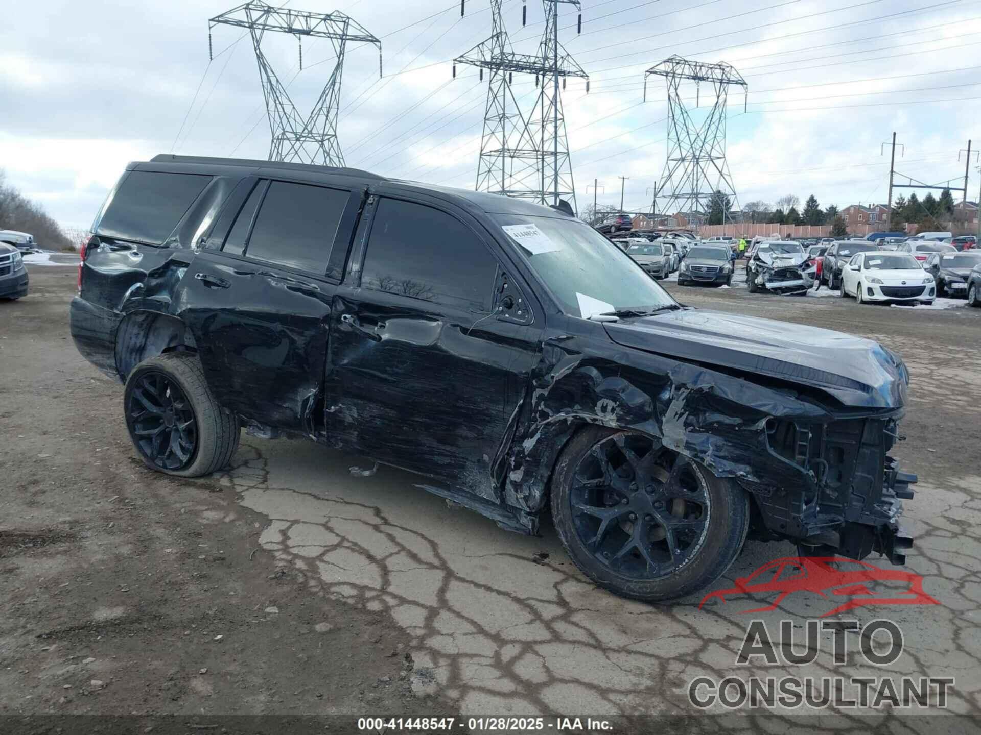 CHEVROLET TAHOE 2019 - 1GNSKBKC2KR171442