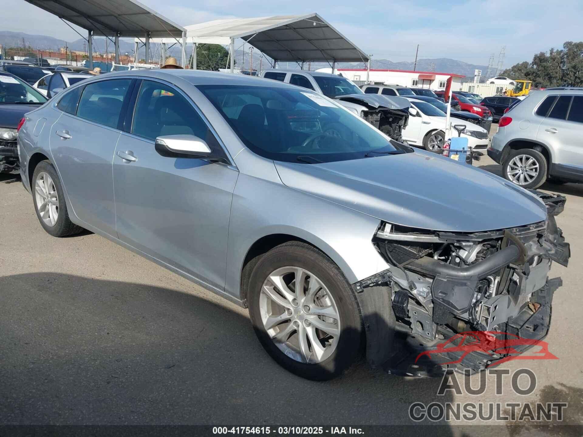CHEVROLET MALIBU 2017 - 1G1ZE5ST3HF236320