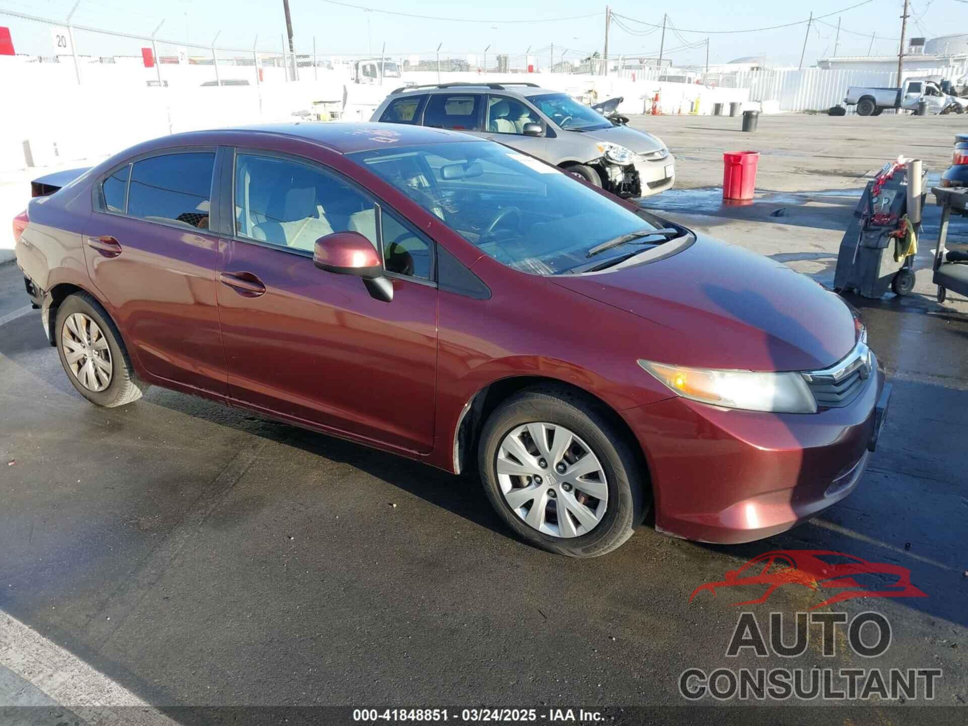 HONDA CIVIC 2012 - 2HGFB2F57CH559632