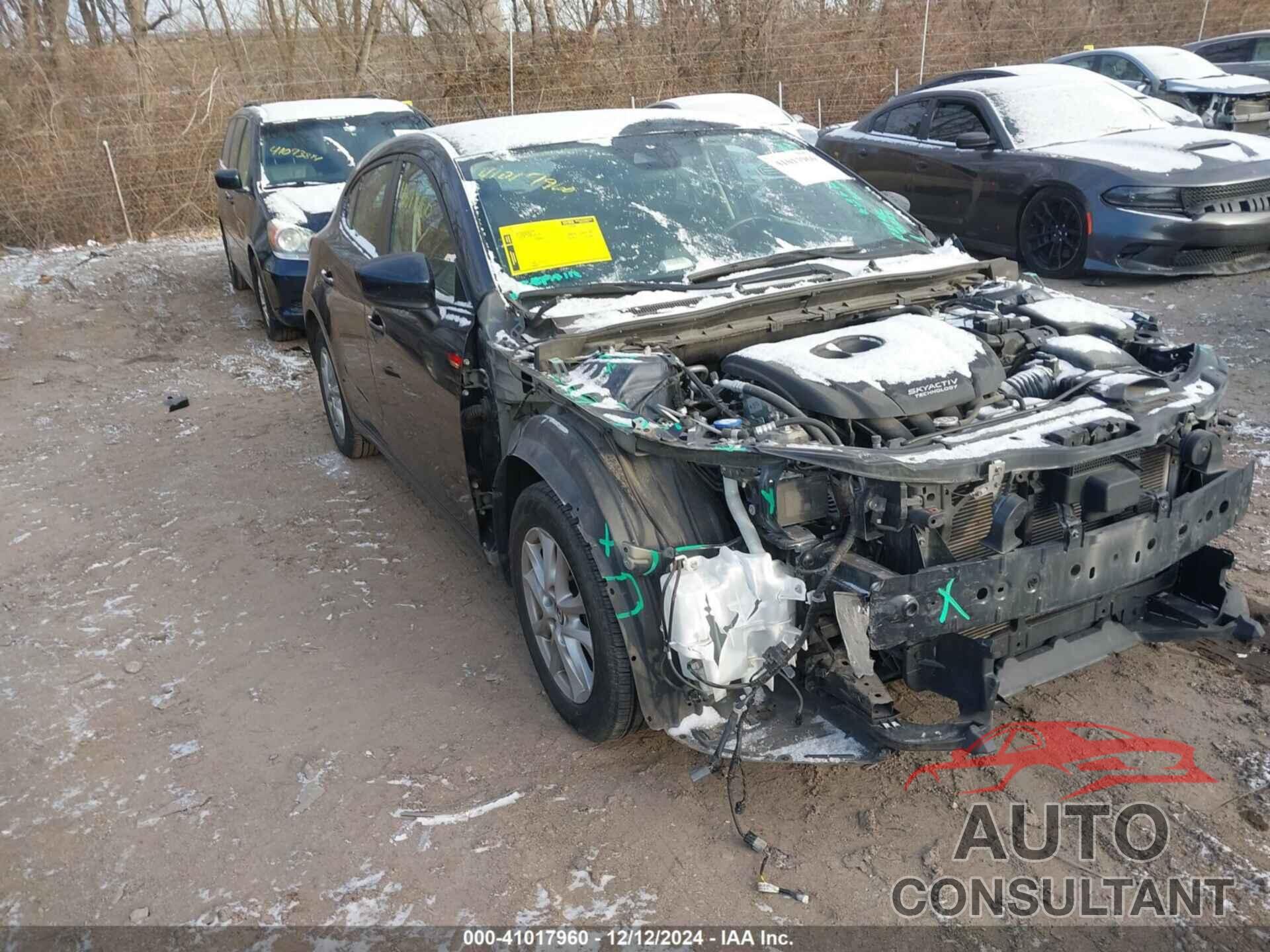 MAZDA MAZDA3 2018 - 3MZBN1K72JM219290