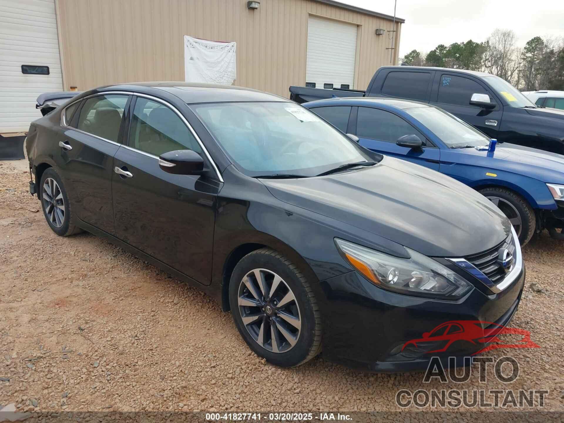 NISSAN ALTIMA 2017 - 1N4AL3AP3HC196363