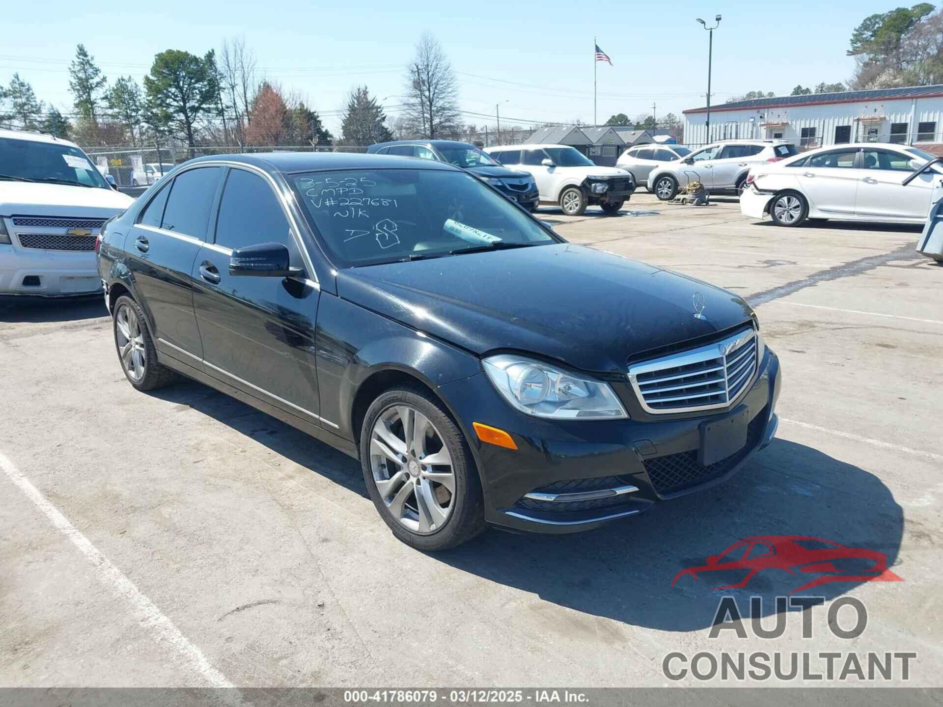MERCEDES-BENZ C 300 2014 - WDDGF8ABXEG227681