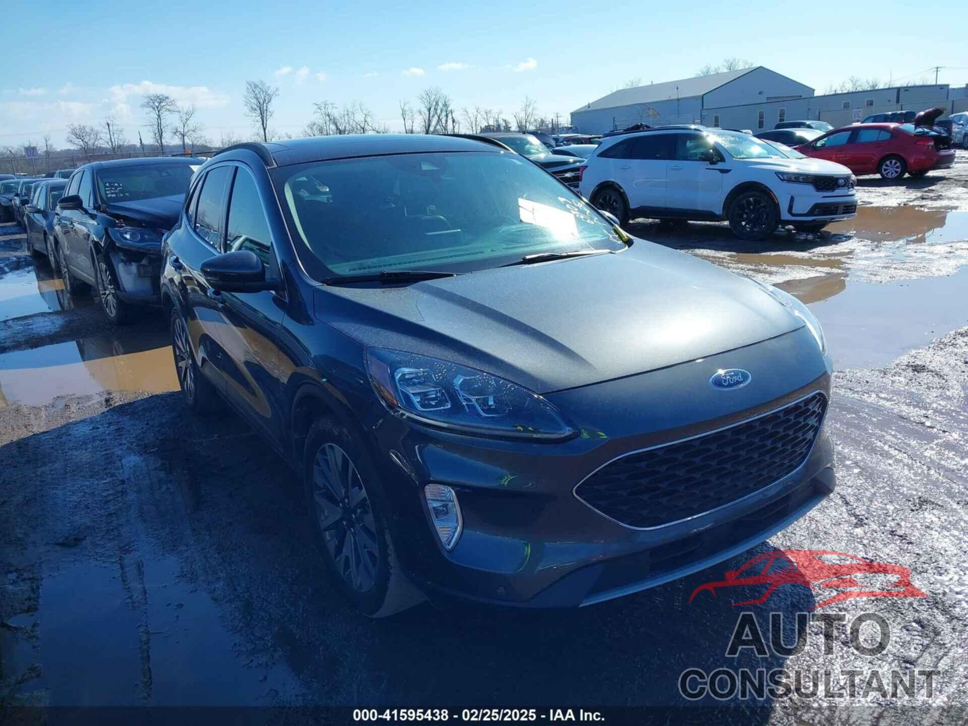 FORD ESCAPE 2020 - 1FMCU9DZ0LUC41872