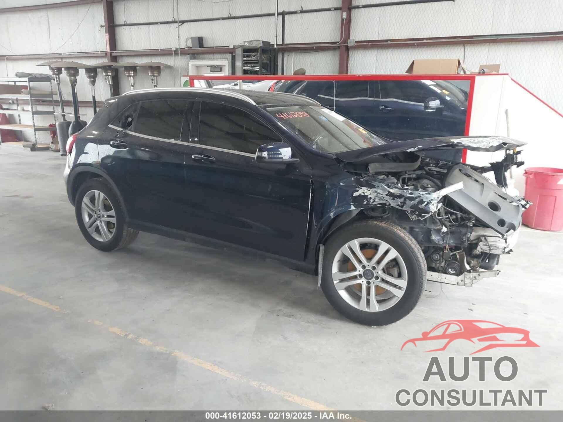 MERCEDES-BENZ GLA 250 2019 - WDCTG4GB8KJ542722