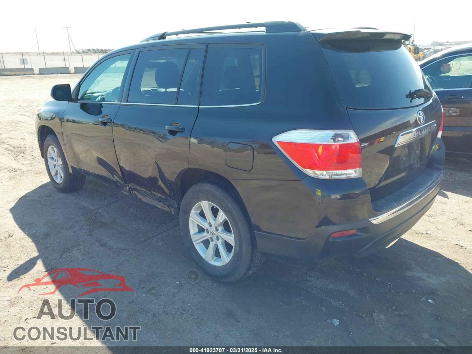 TOYOTA HIGHLANDER 2013 - 5TDBK3EH8DS248082