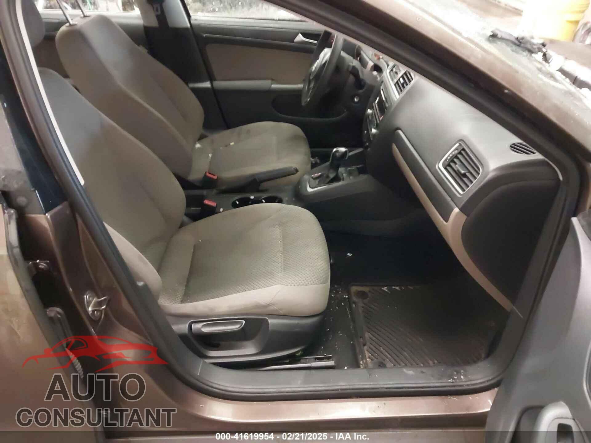 VOLKSWAGEN JETTA 2012 - 3VW2K7AJ2CM398281