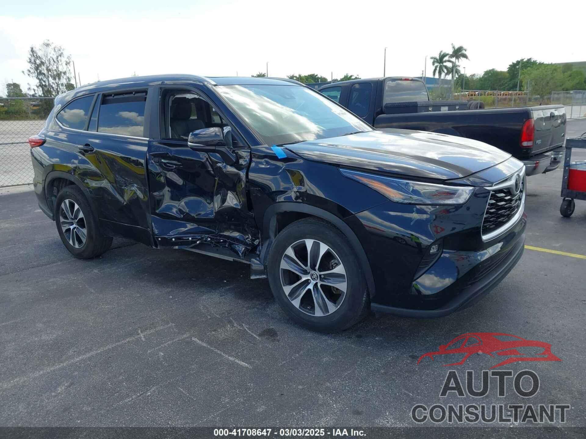 TOYOTA HIGHLANDER 2023 - 5TDKDRAH5PS005546