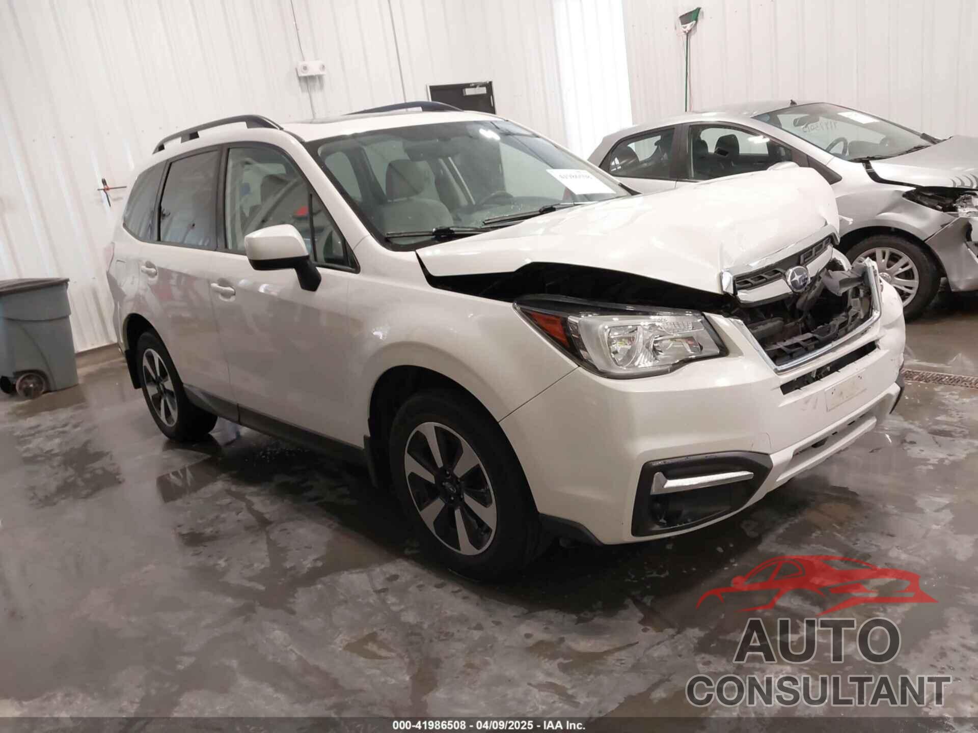 SUBARU FORESTER 2018 - JF2SJAEC3JH545872
