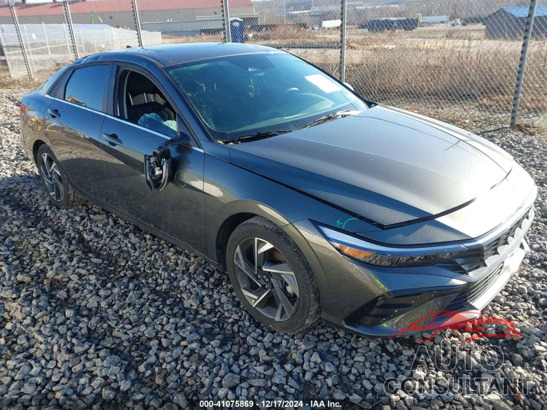 HYUNDAI ELANTRA 2024 - KMHLP4DGXRU660913