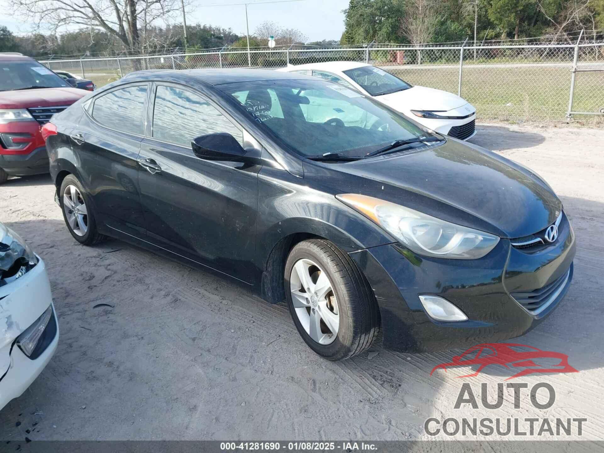 HYUNDAI ELANTRA 2013 - 5NPDH4AE5DH340488