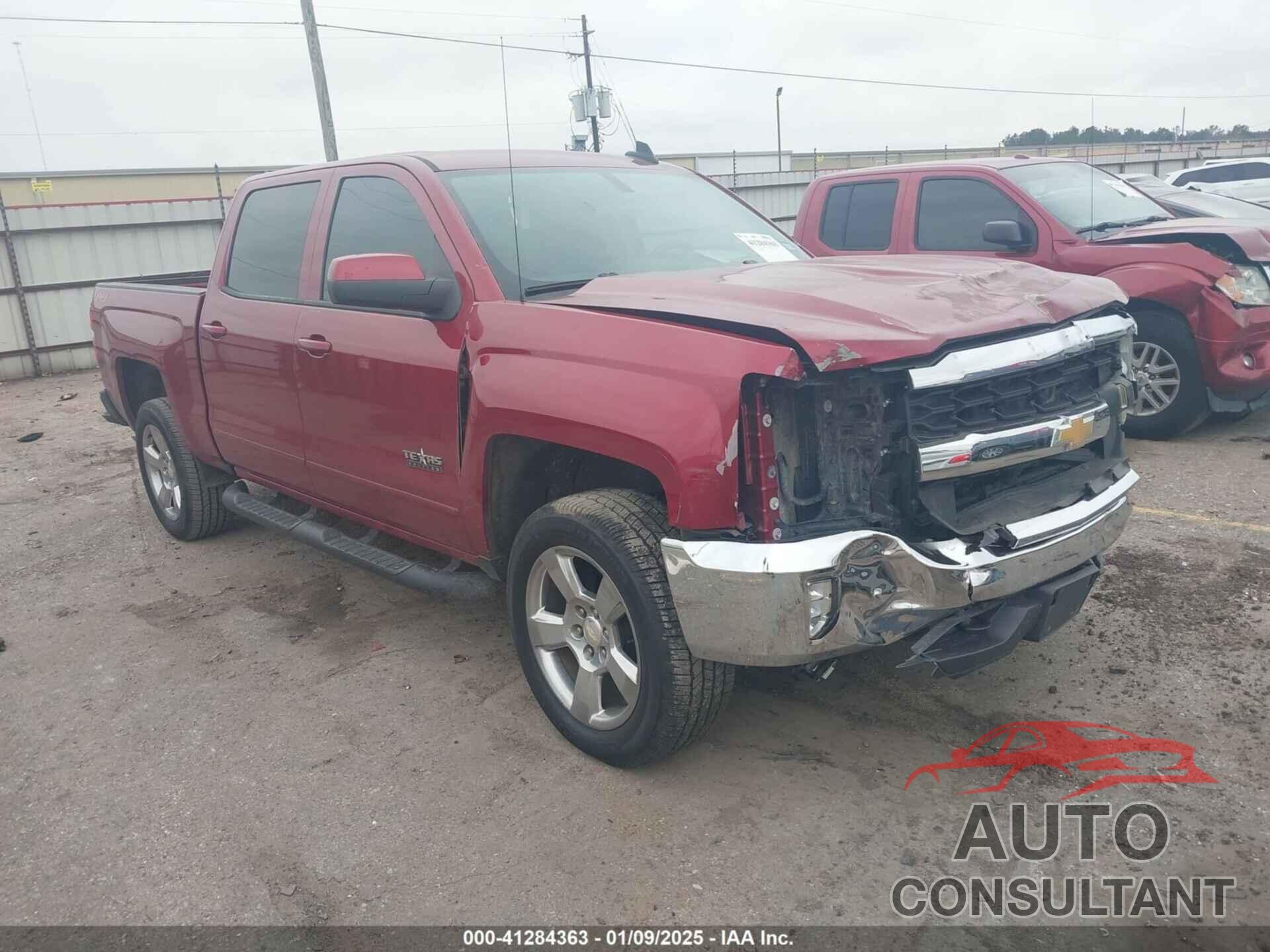 CHEVROLET SILVERADO 1500 2018 - 3GCUKREC3JG153519