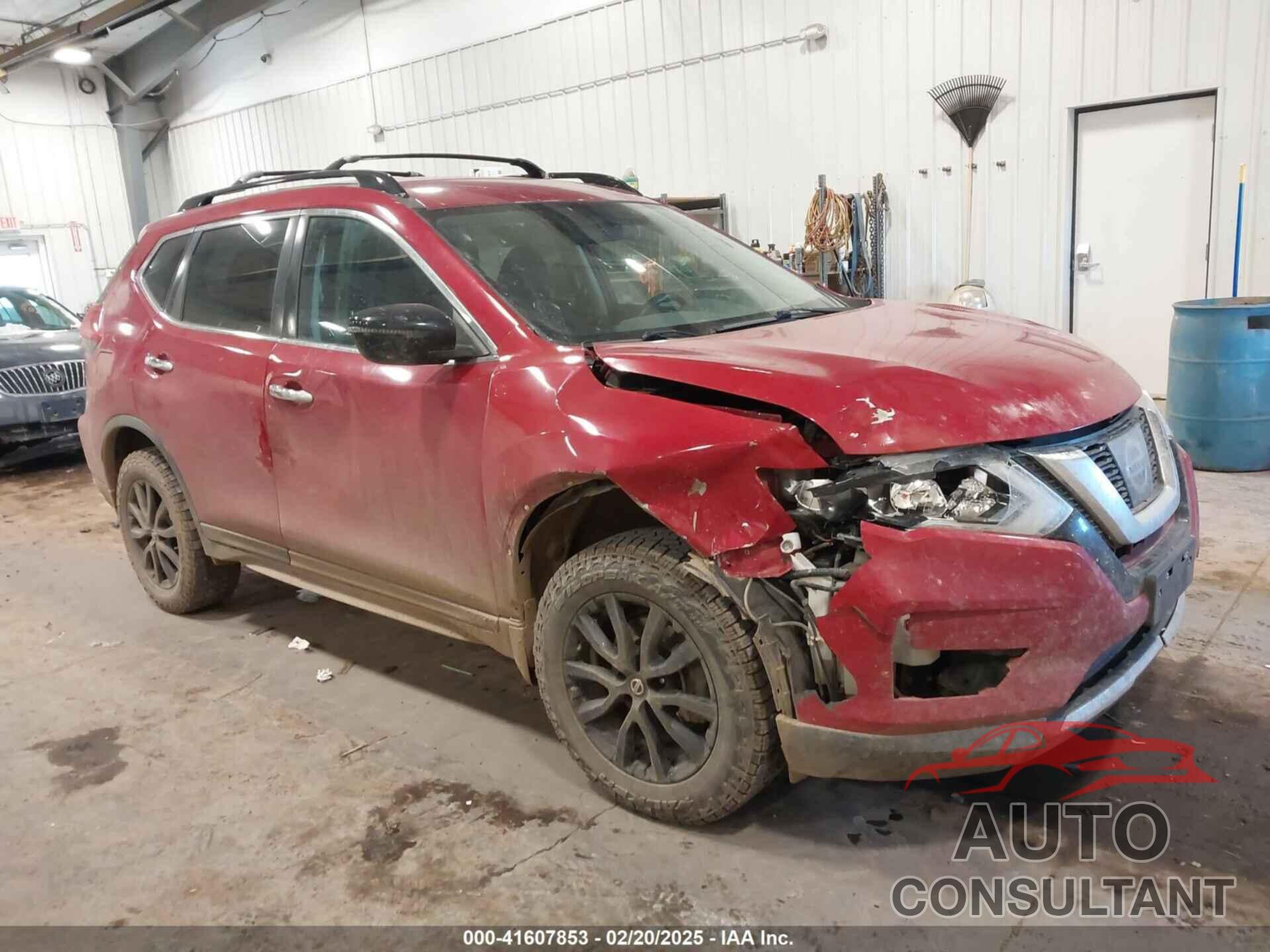 NISSAN ROGUE 2017 - 5N1AT2MV1HC828349