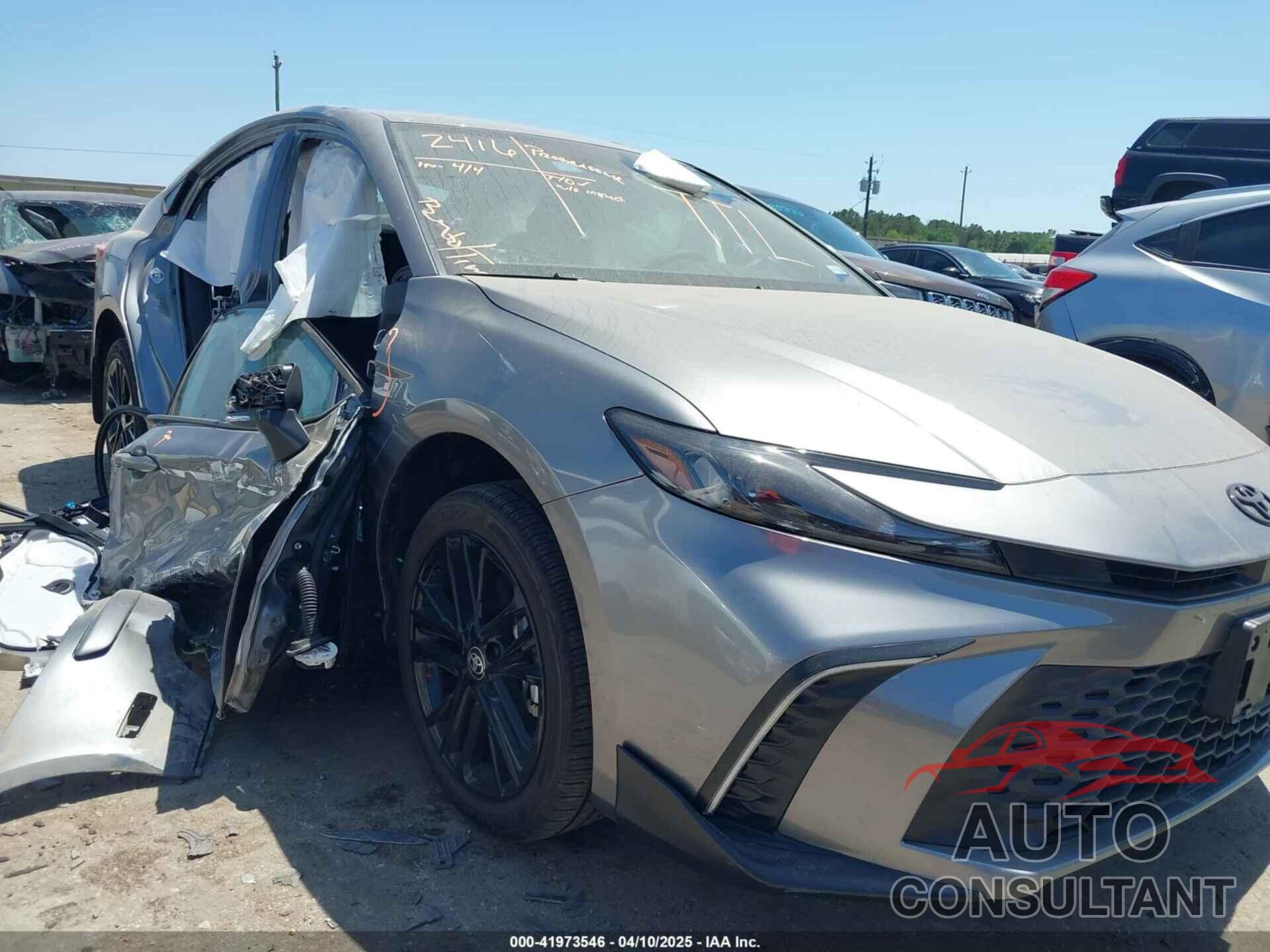 TOYOTA CAMRY 2025 - 4T1DAACK3SU551368
