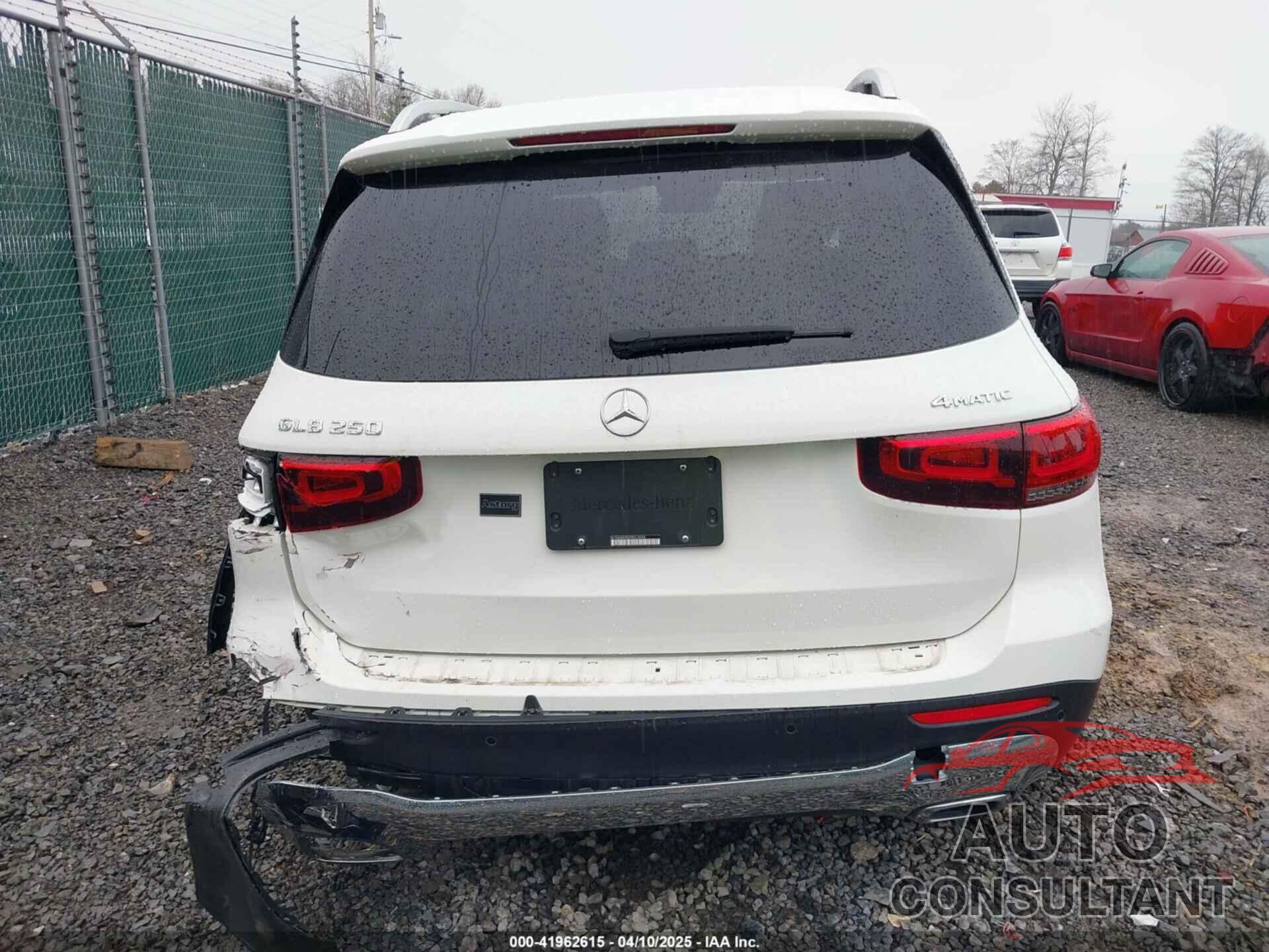 MERCEDES-BENZ GLB 250 2023 - W1N4M4HB2PW319094