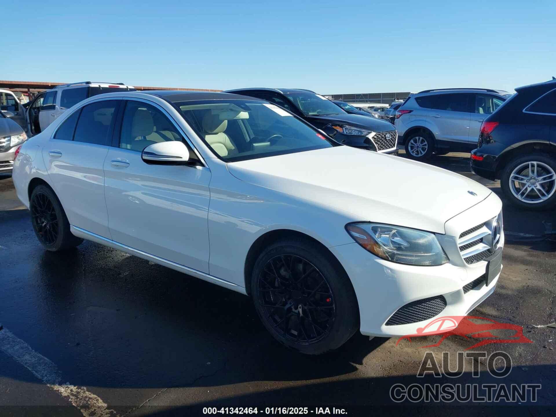 MERCEDES-BENZ C 300 2017 - 55SWF4JB4HU233942