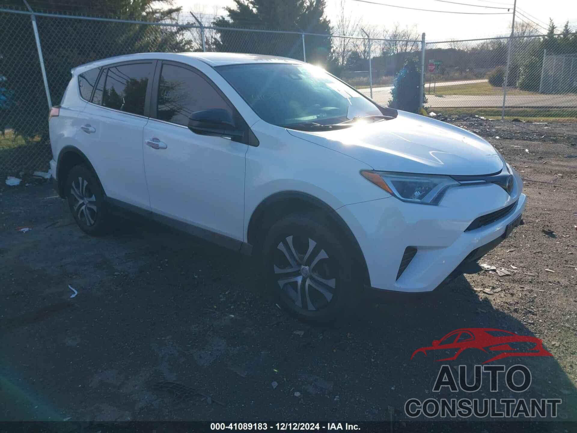 TOYOTA RAV4 2018 - 2T3ZFREV6JW442647