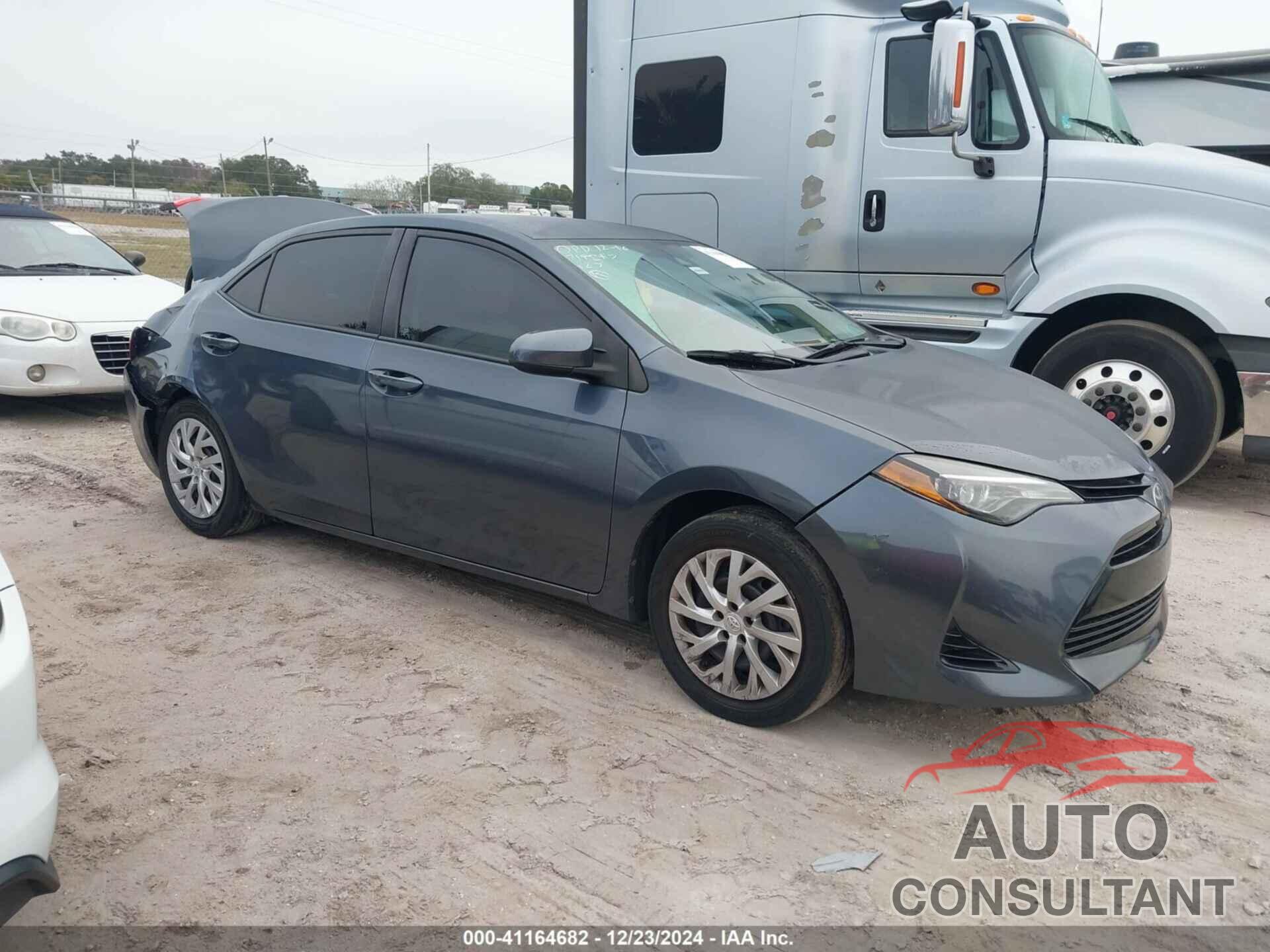 TOYOTA COROLLA 2017 - 5YFBURHE3HP721173
