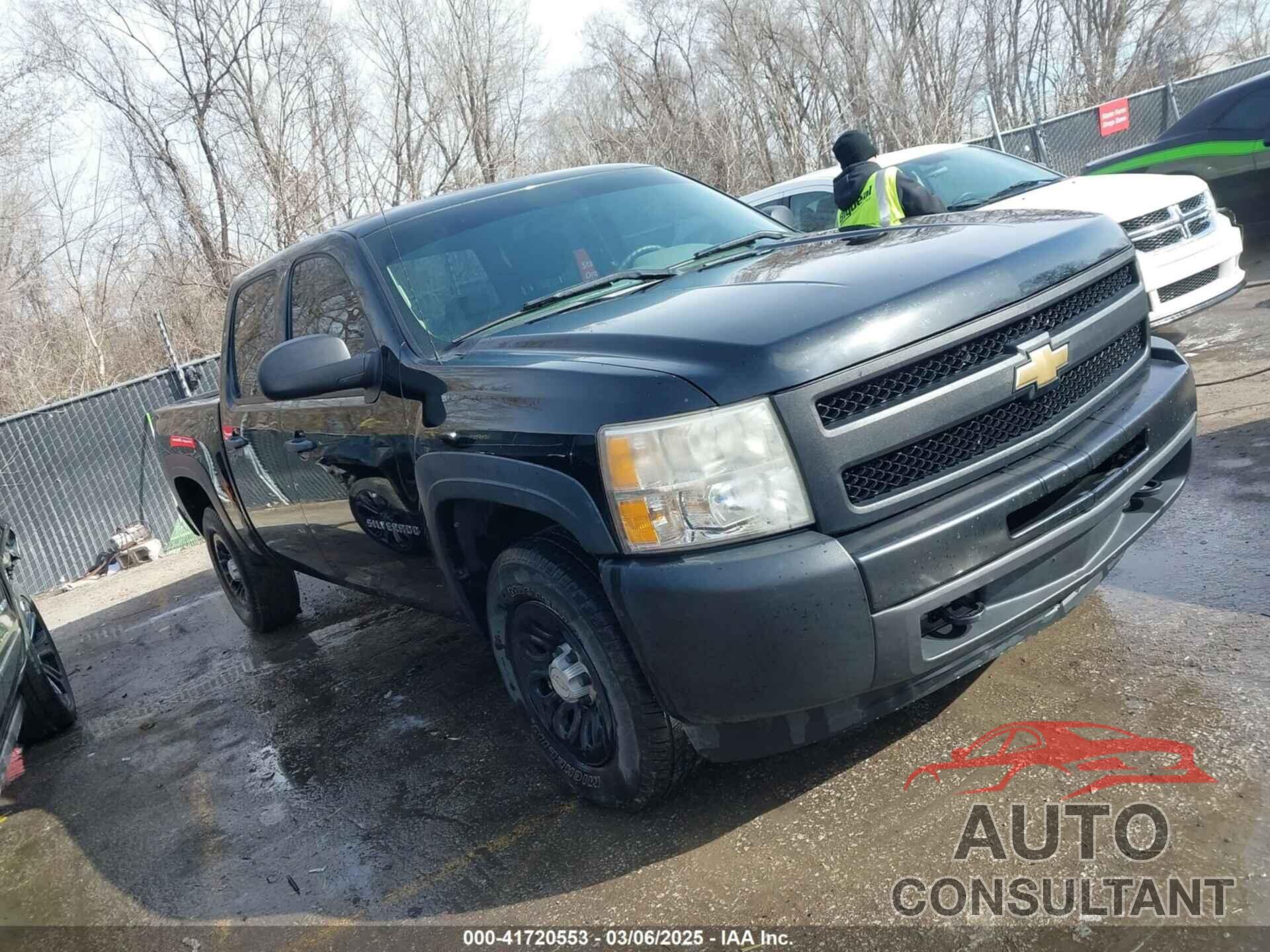CHEVROLET SILVERADO 1500 2011 - 3GCPKPEA5BG325793